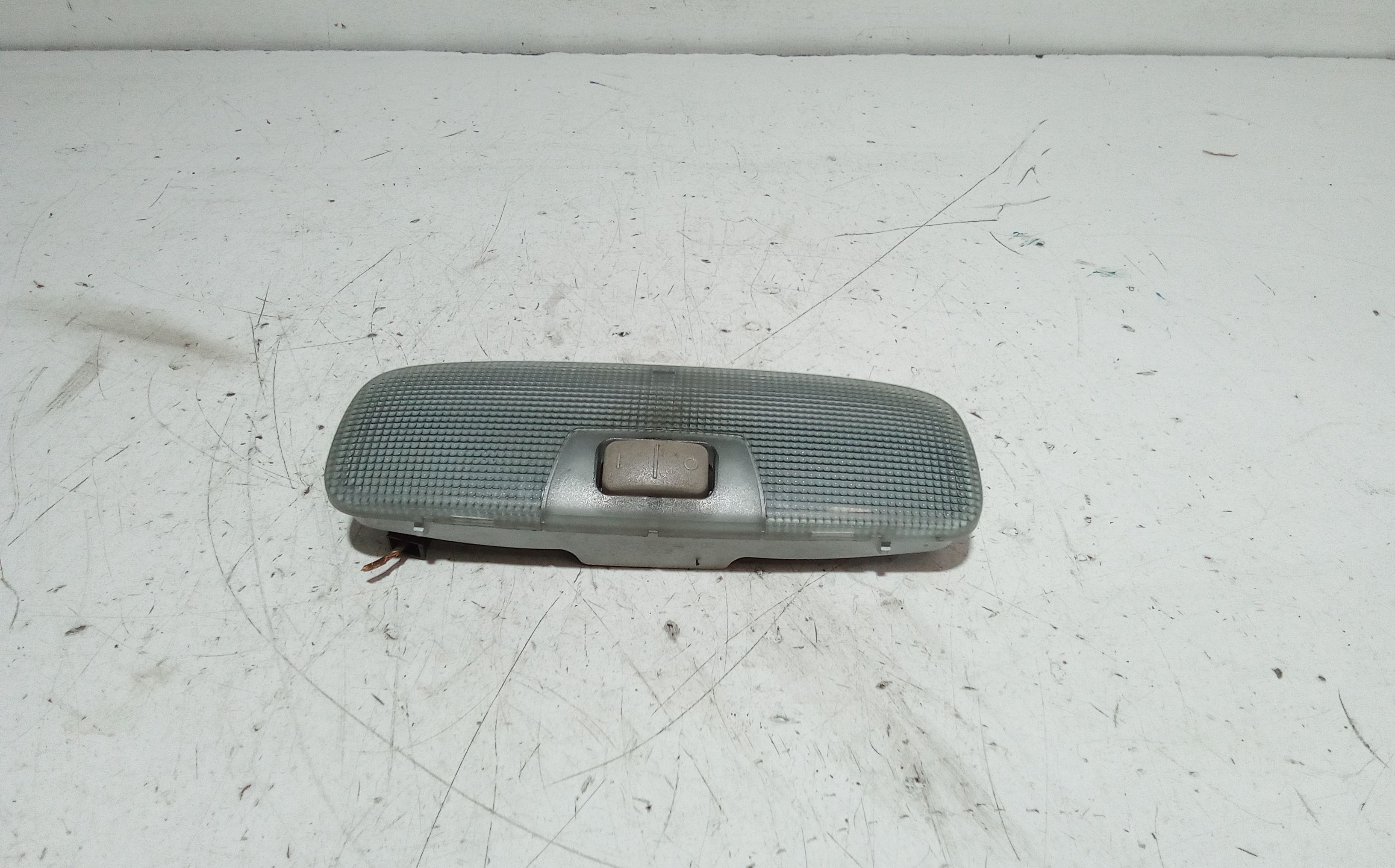 Luce Cortesia Ant. Tetto 1531183 Usato