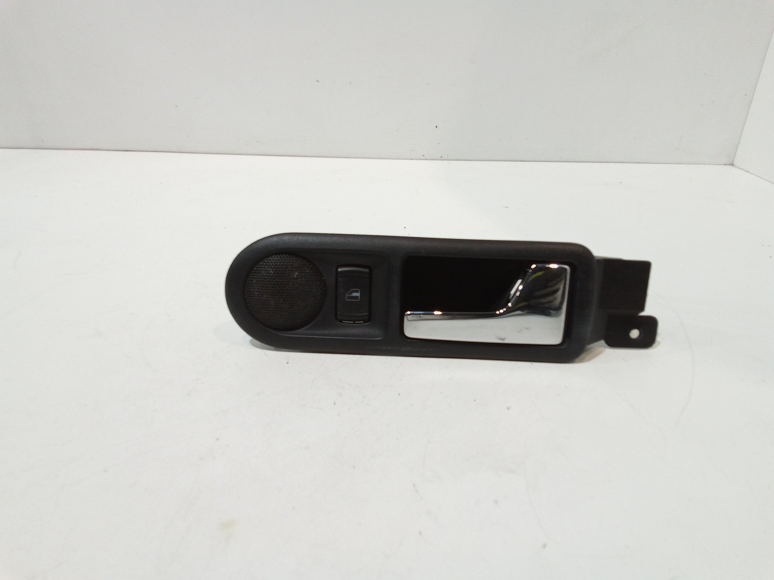 Maniglia Int. Apertura Porta Post. Destro Usato