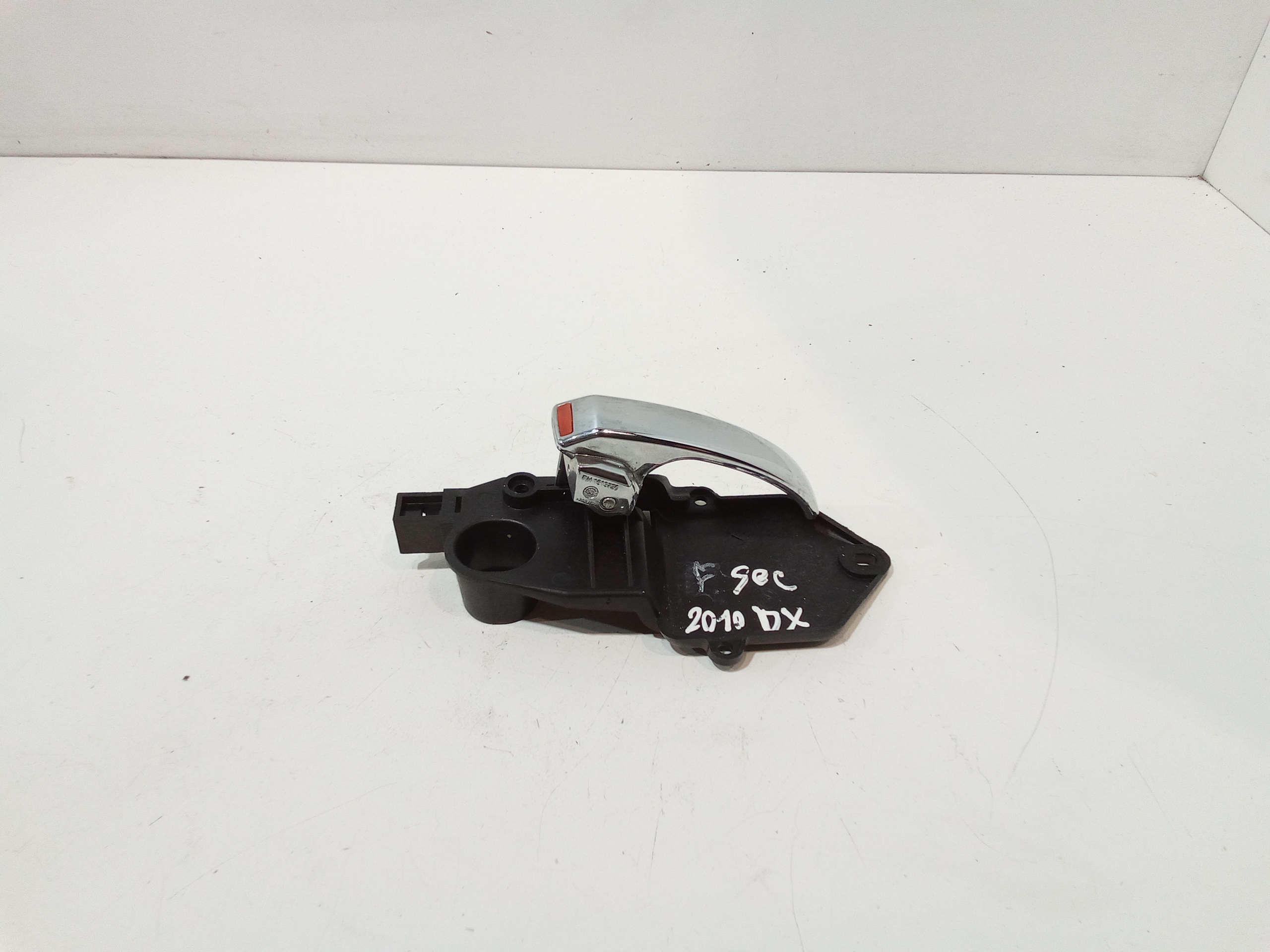 Maniglia Int. Apertura Porta Ant. Destro Usato