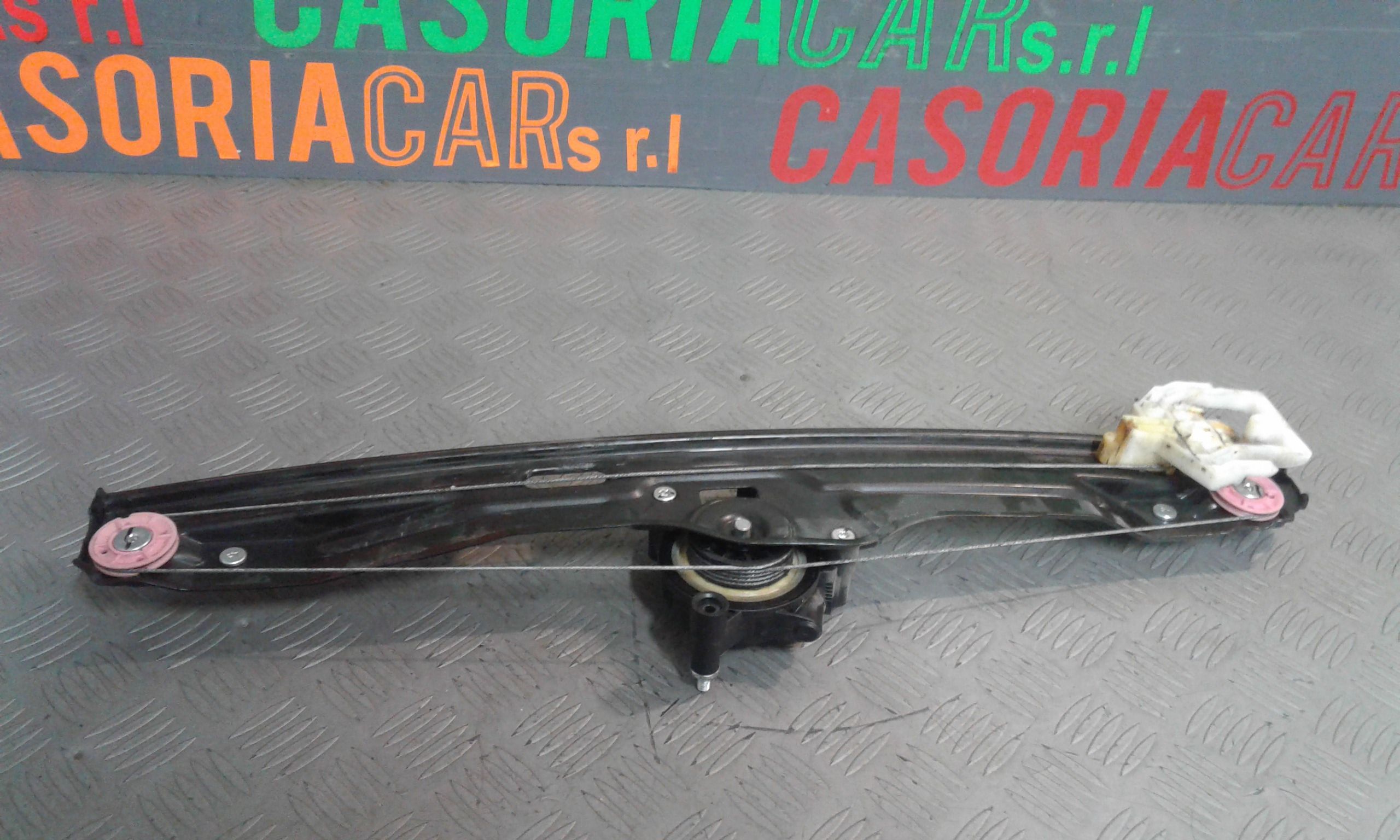 Alzacristallo Porta Ant. Destro Usato