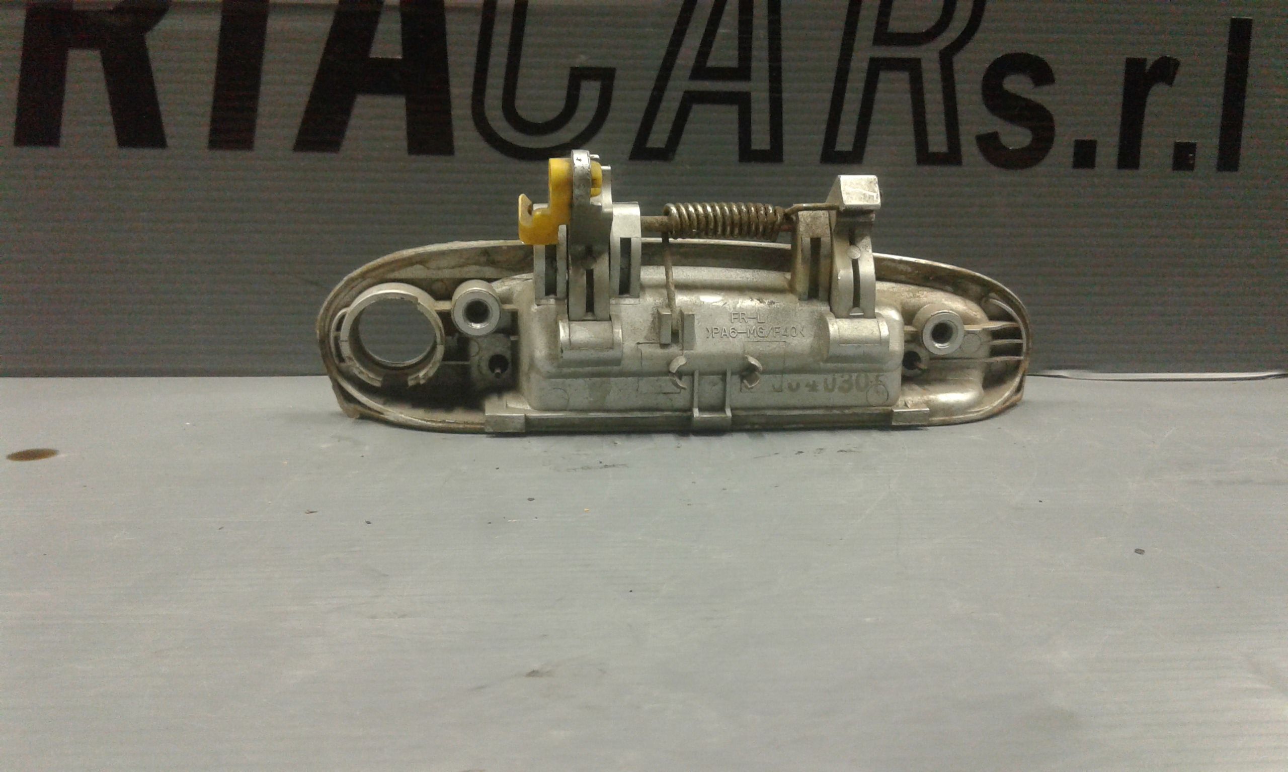 Maniglia Porta Ant. Sinistro 8265007000 Usato