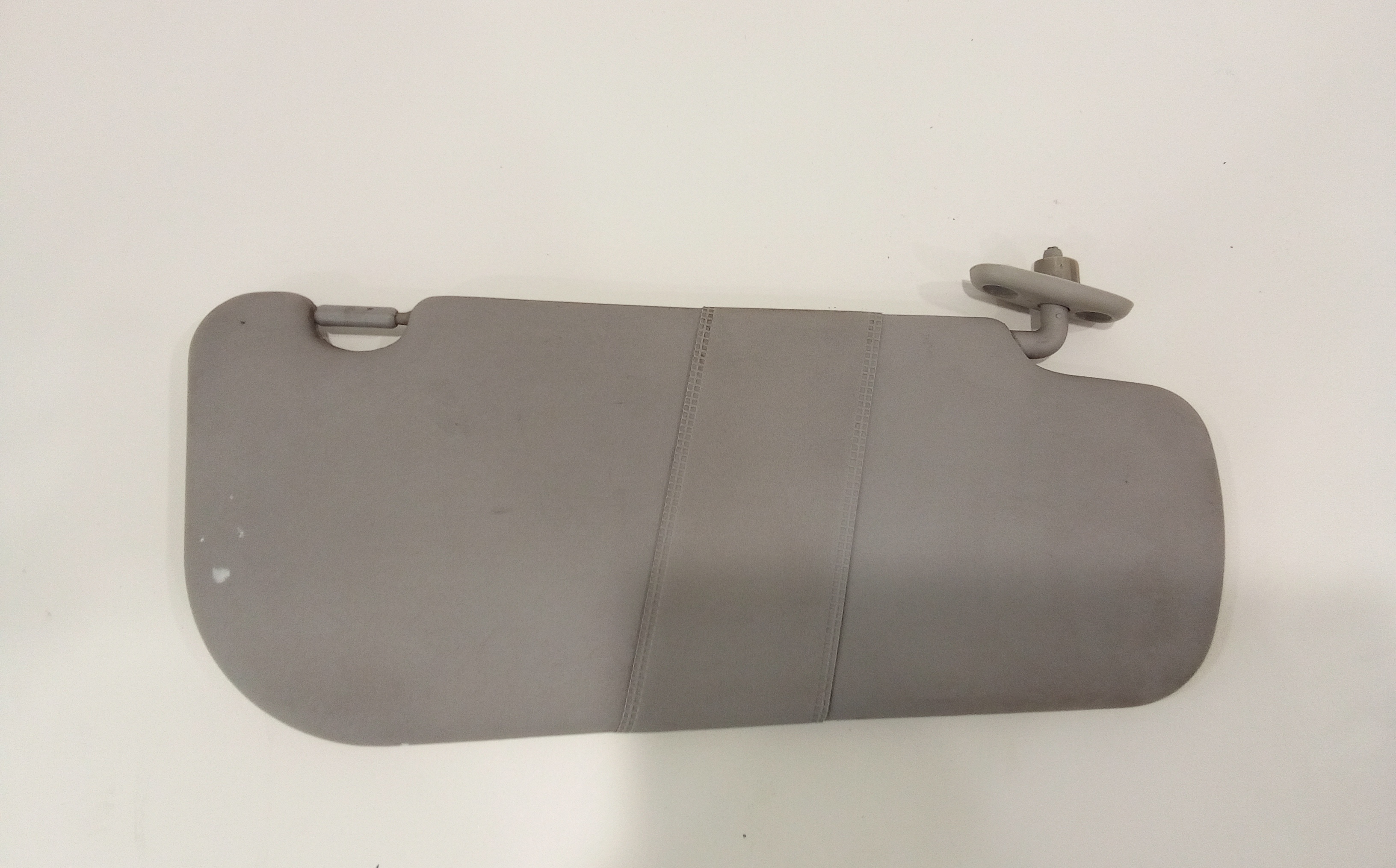 Aletta Parasole Parabrezza Sinistro 8521007130MG Usato