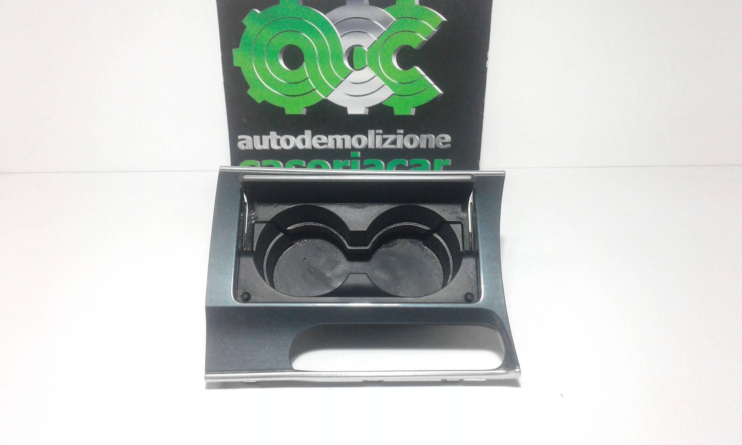 Portabicchiere Ant. Usato