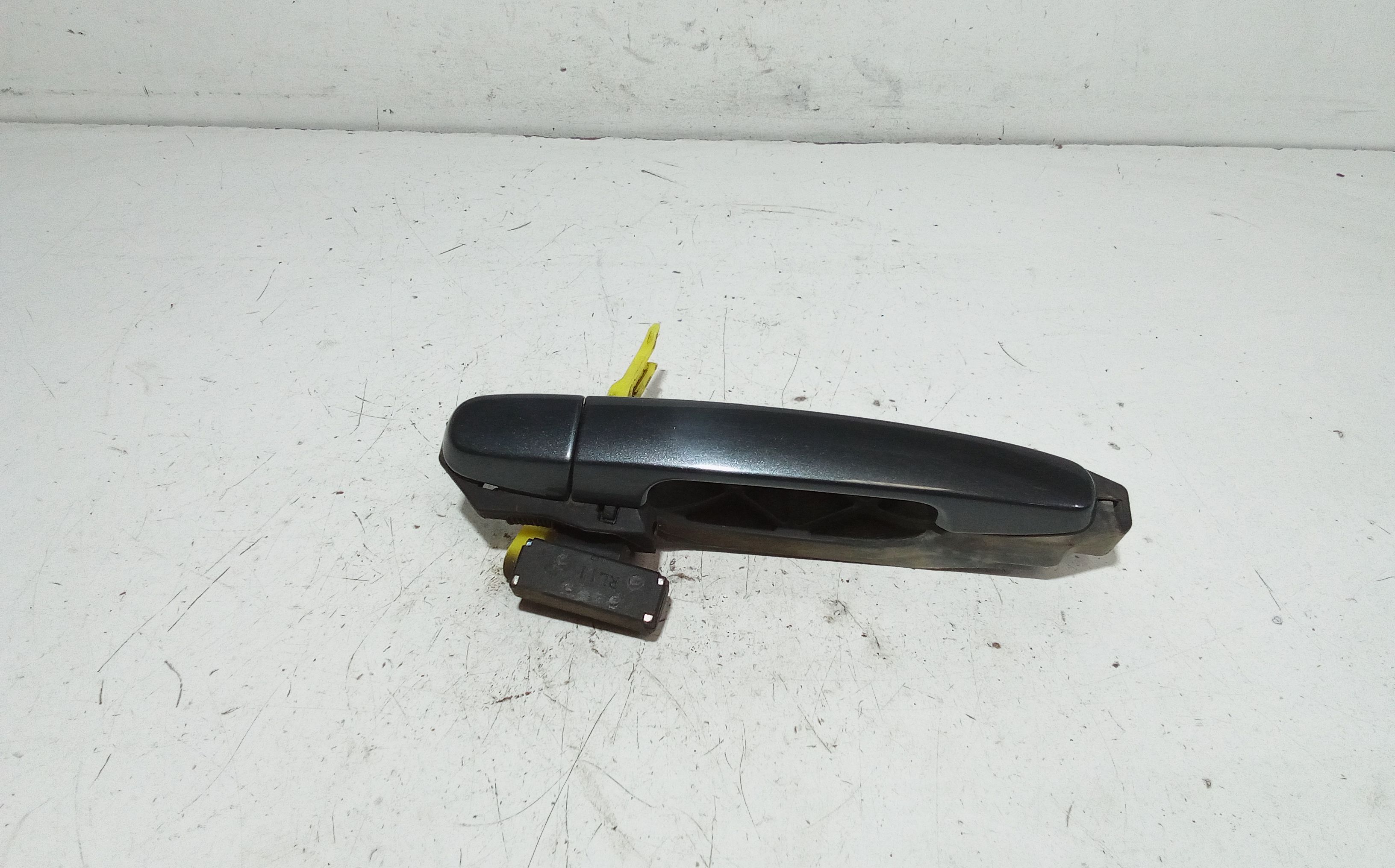 Maniglia Porta Post. Sinistro 6921112220C1 Usato