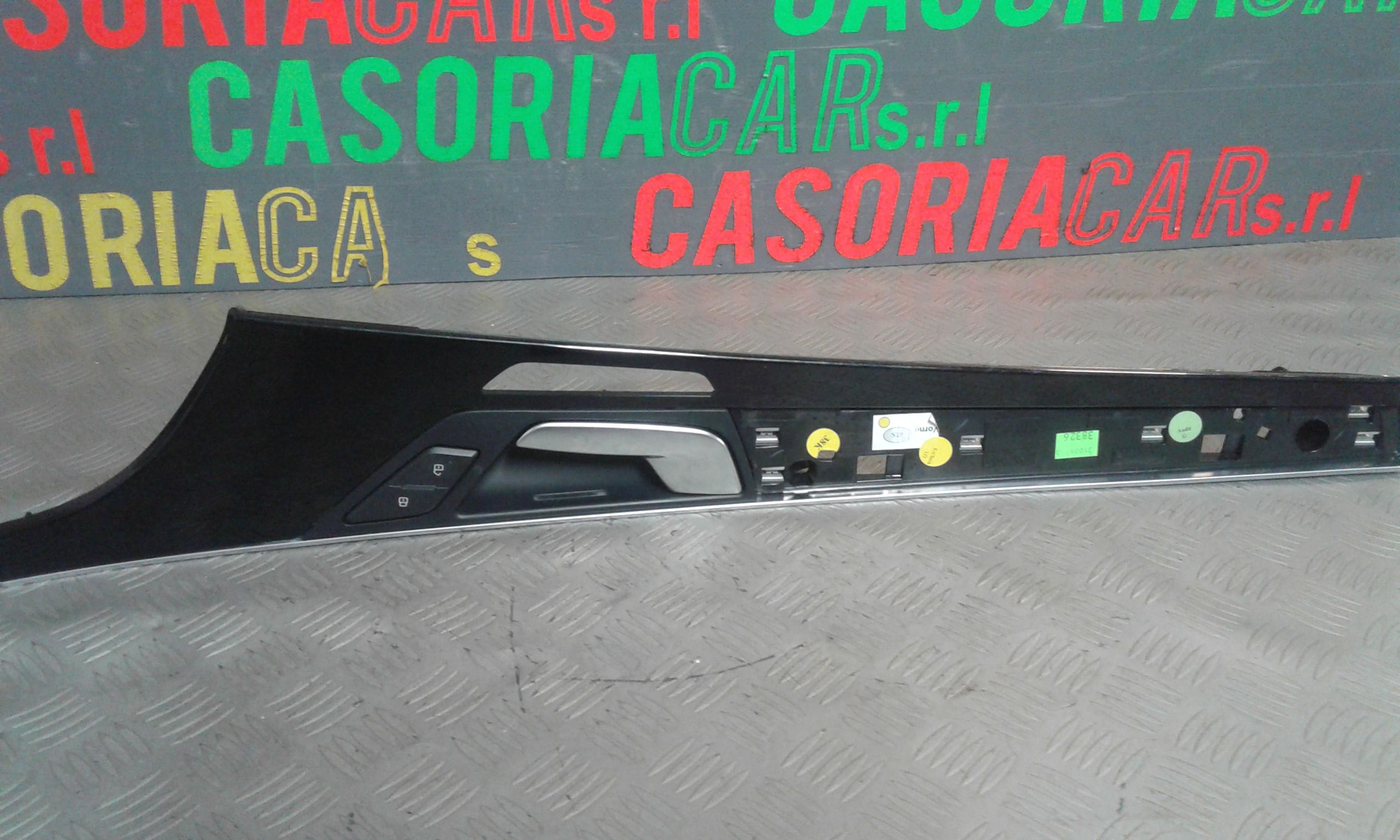 Maniglia Int. Apertura Porta Ant. Sinistro Usato