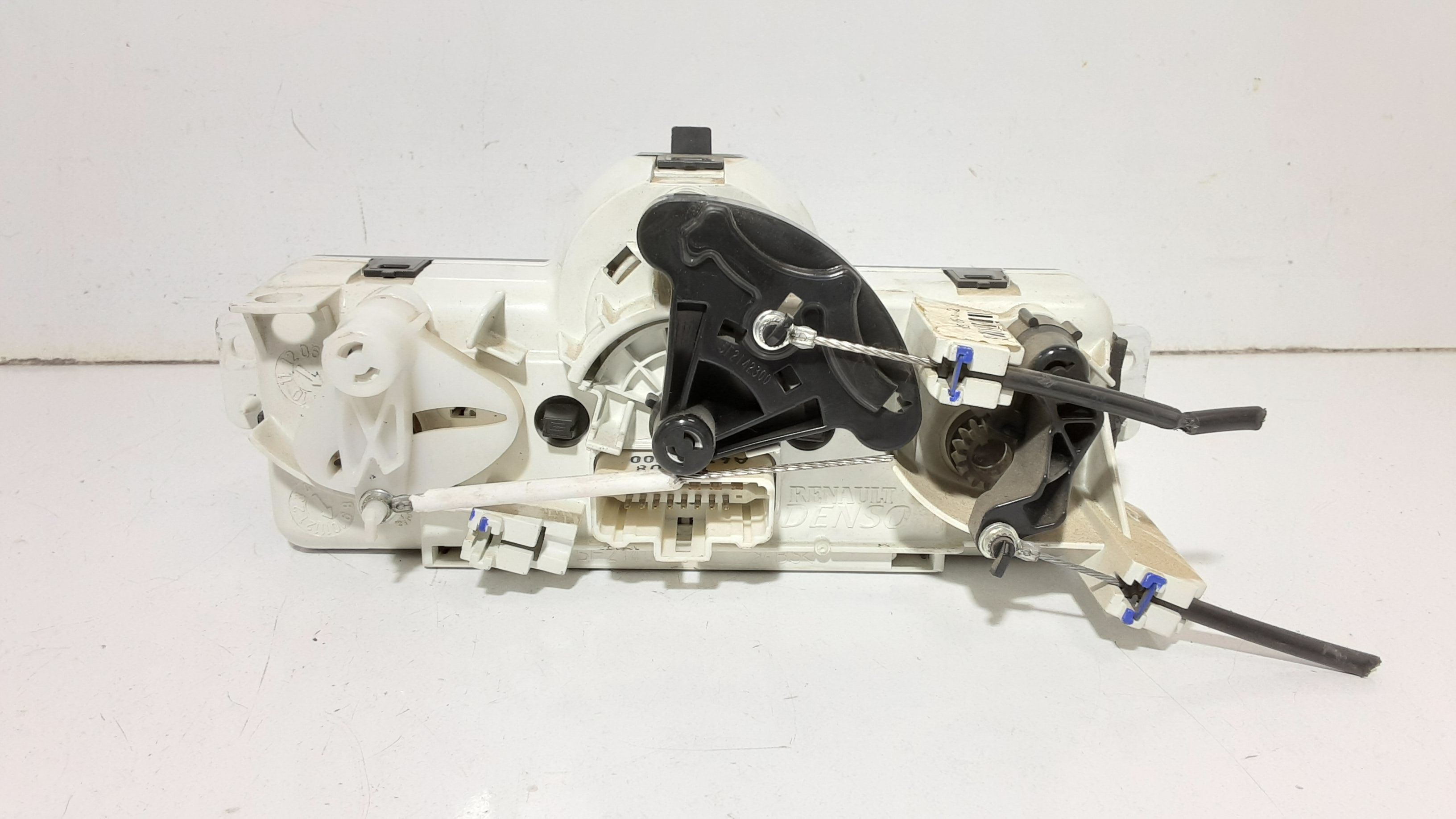 Blocco Comando Climatizzazione 275100550R Usato