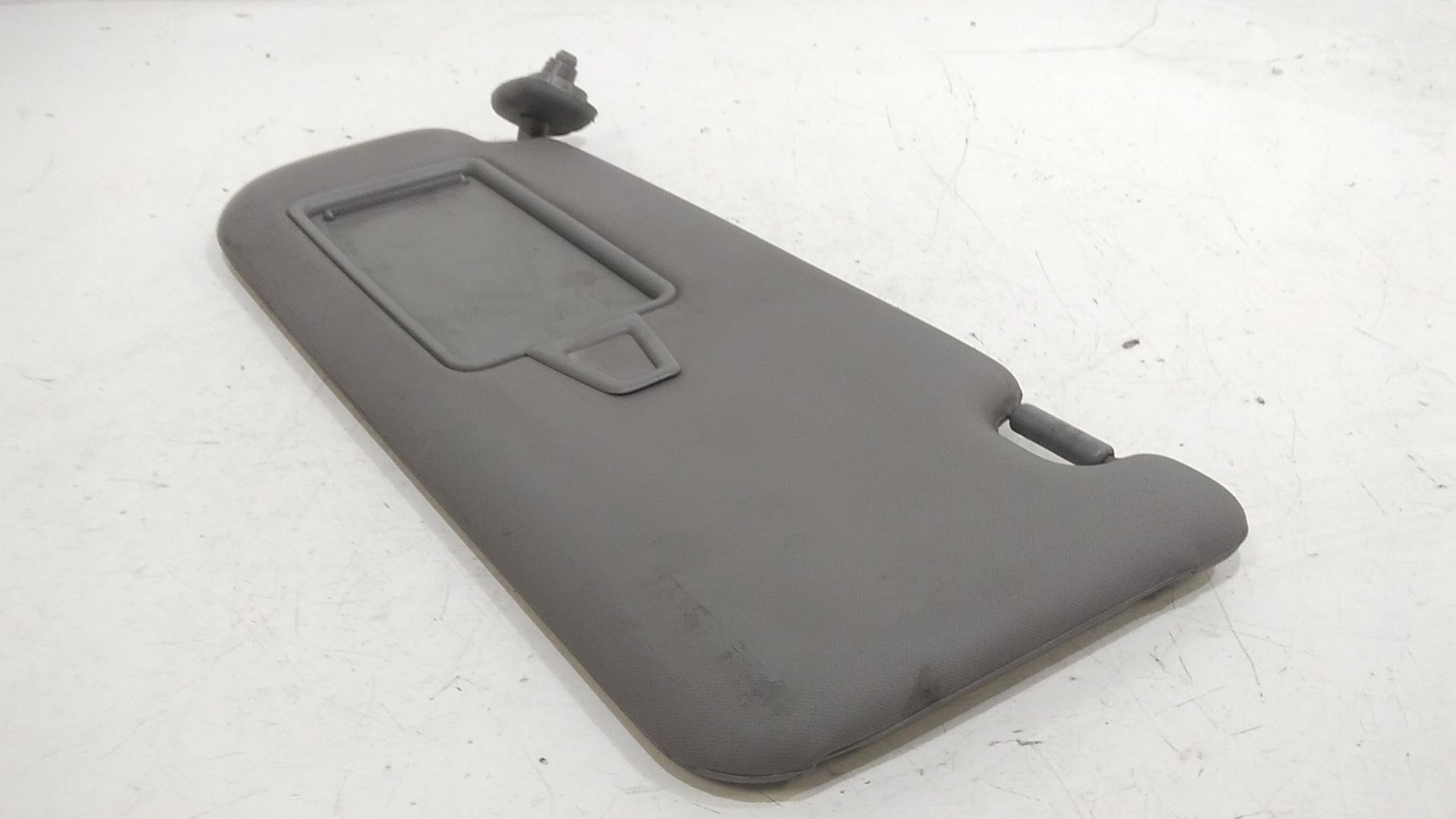 Aletta Parasole Parabrezza Sinistro 852102P200H9 Usato