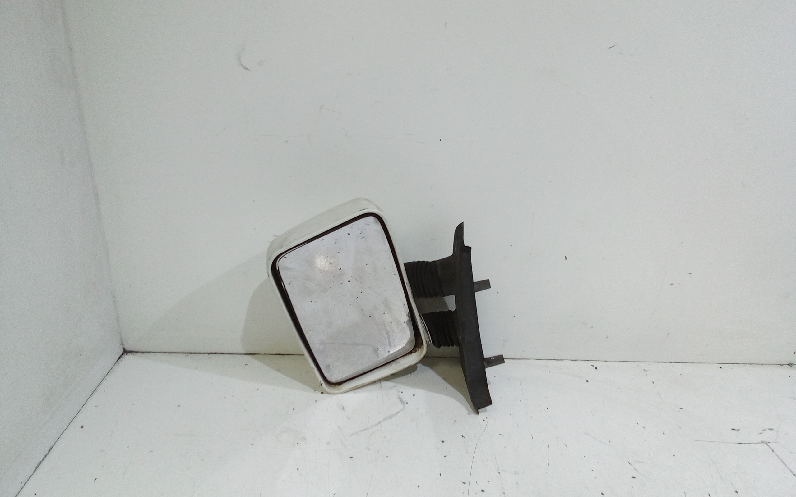 Retrovisore Est. Sinistro 1312467080 Usato