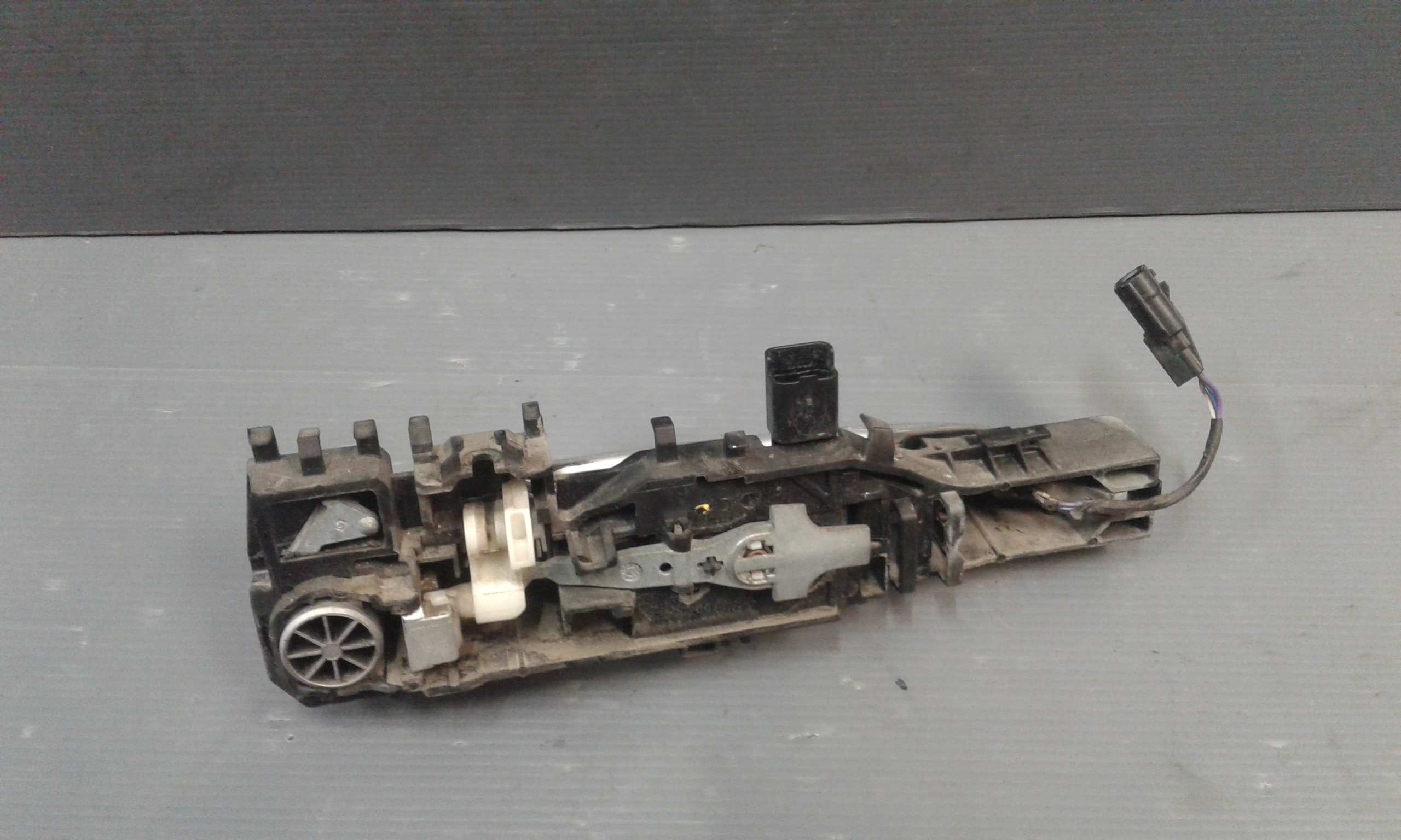 Maniglia Porta Post. Sinistro 7701474436 Usato