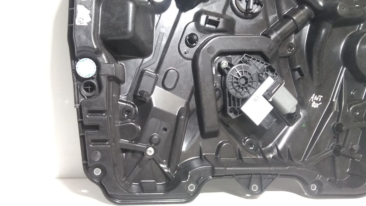 Alzacristallo Porta Ant. Destro Usato