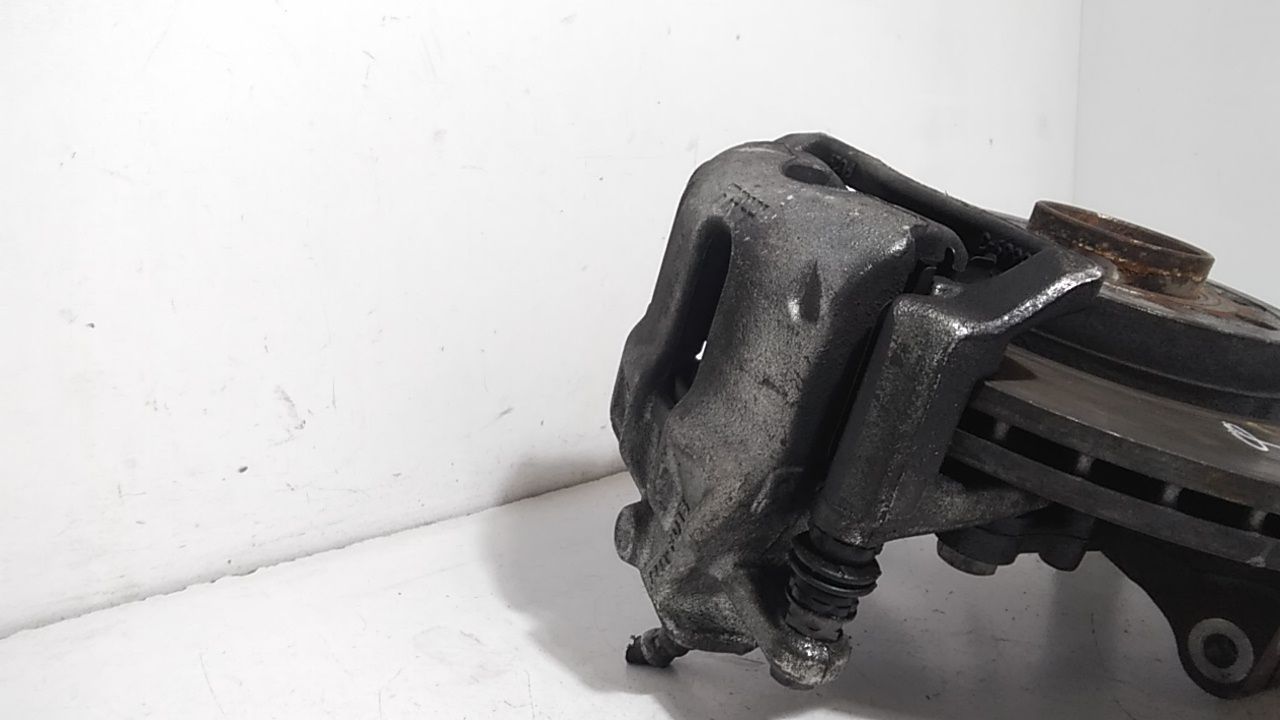 Fusello Montante Mozzo Anteriore Sinistro Usato