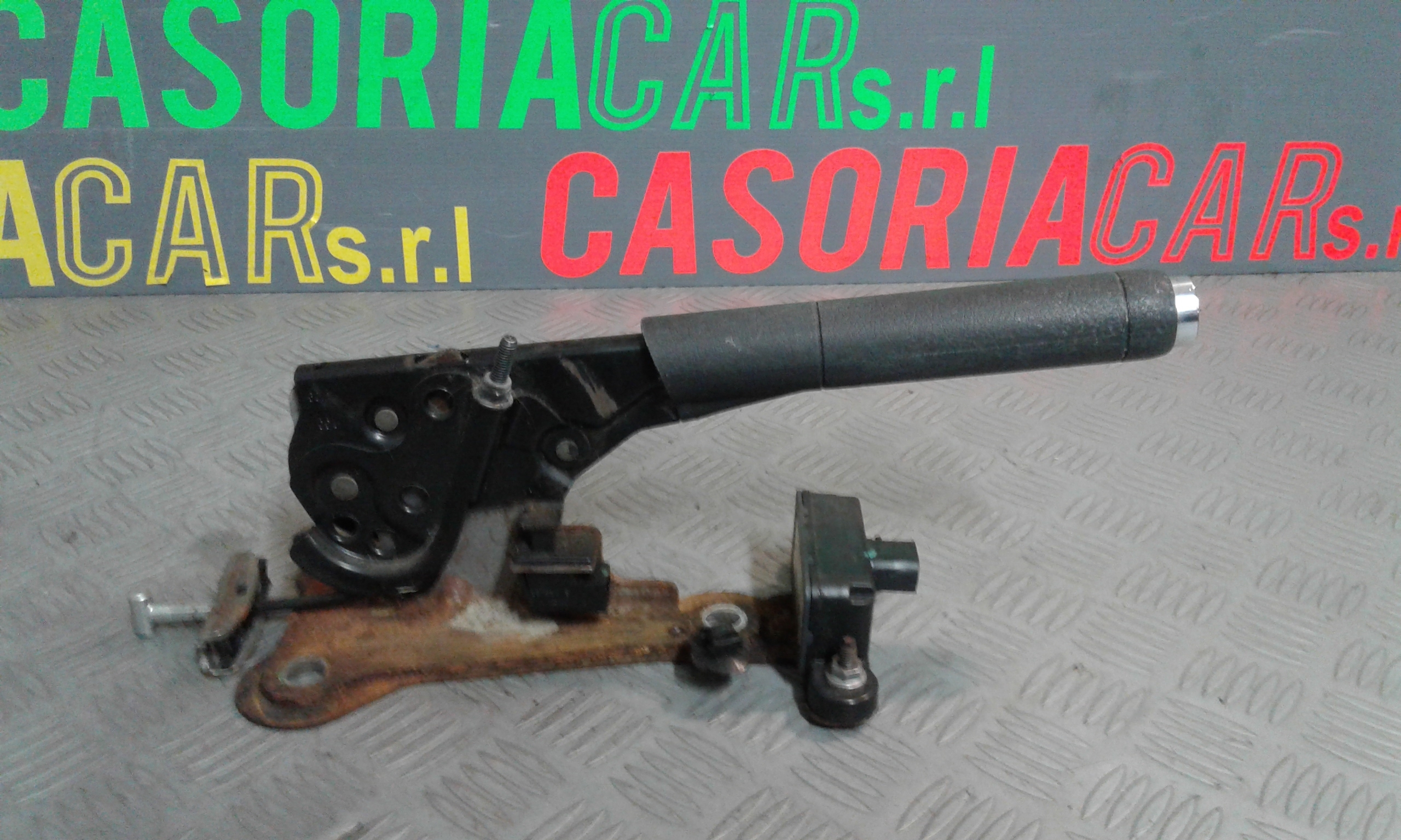 Leva Freno Stazionamento 98062963ZD Usato