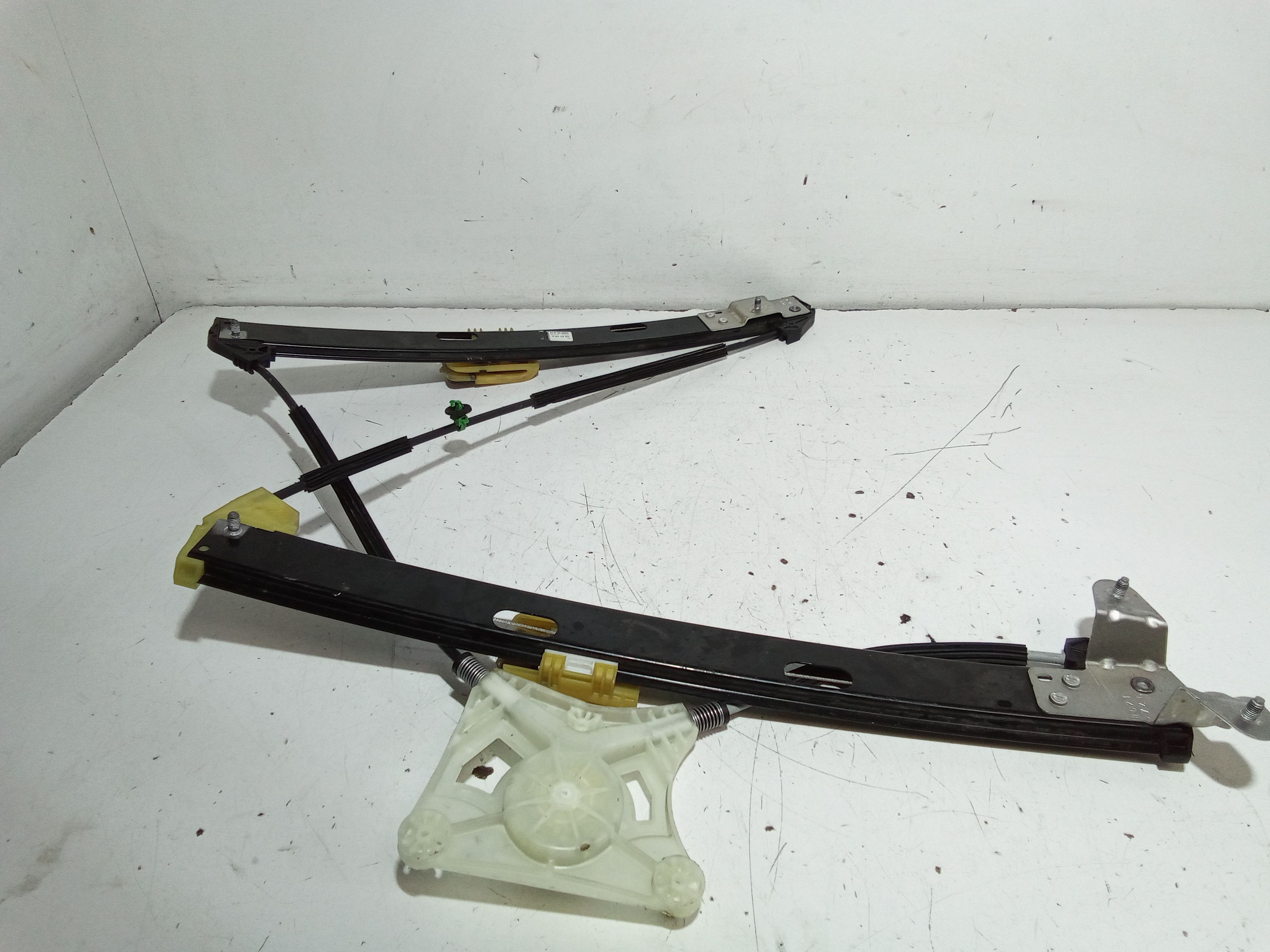 Alzacristallo Porta Ant. Destro Usato