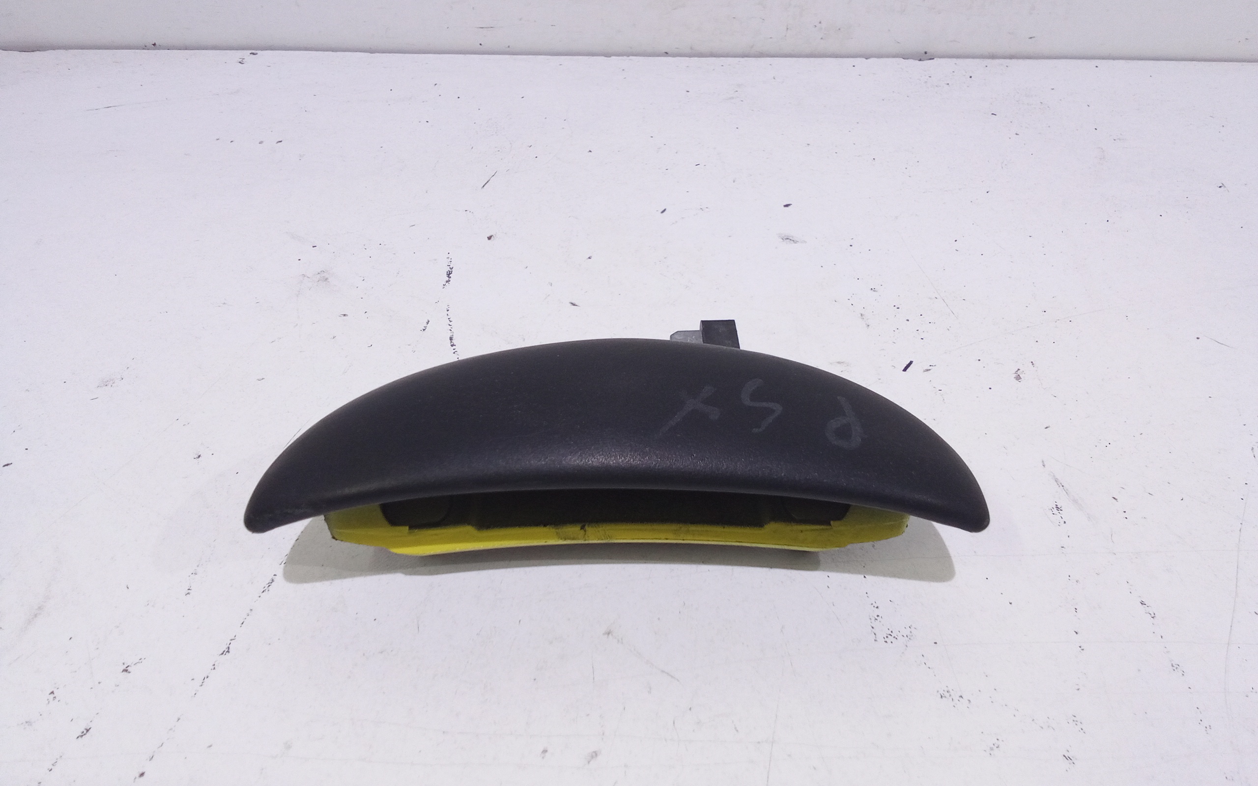 Maniglia Porta Post. Sinistro 9101AP Usato