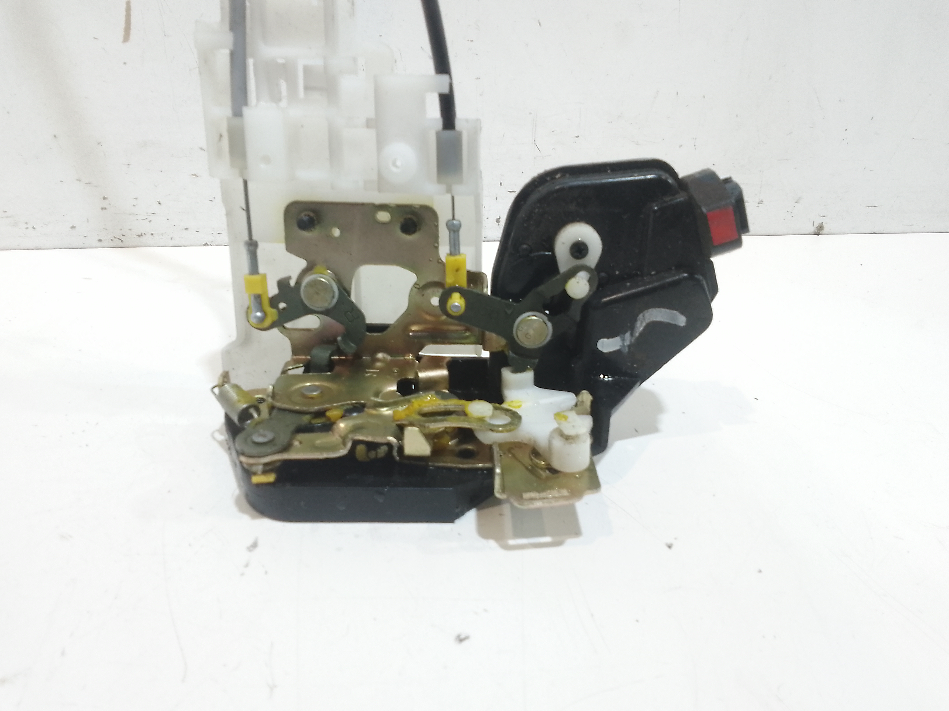 Serratura Porta Ant. Destro 813211F010 Usato