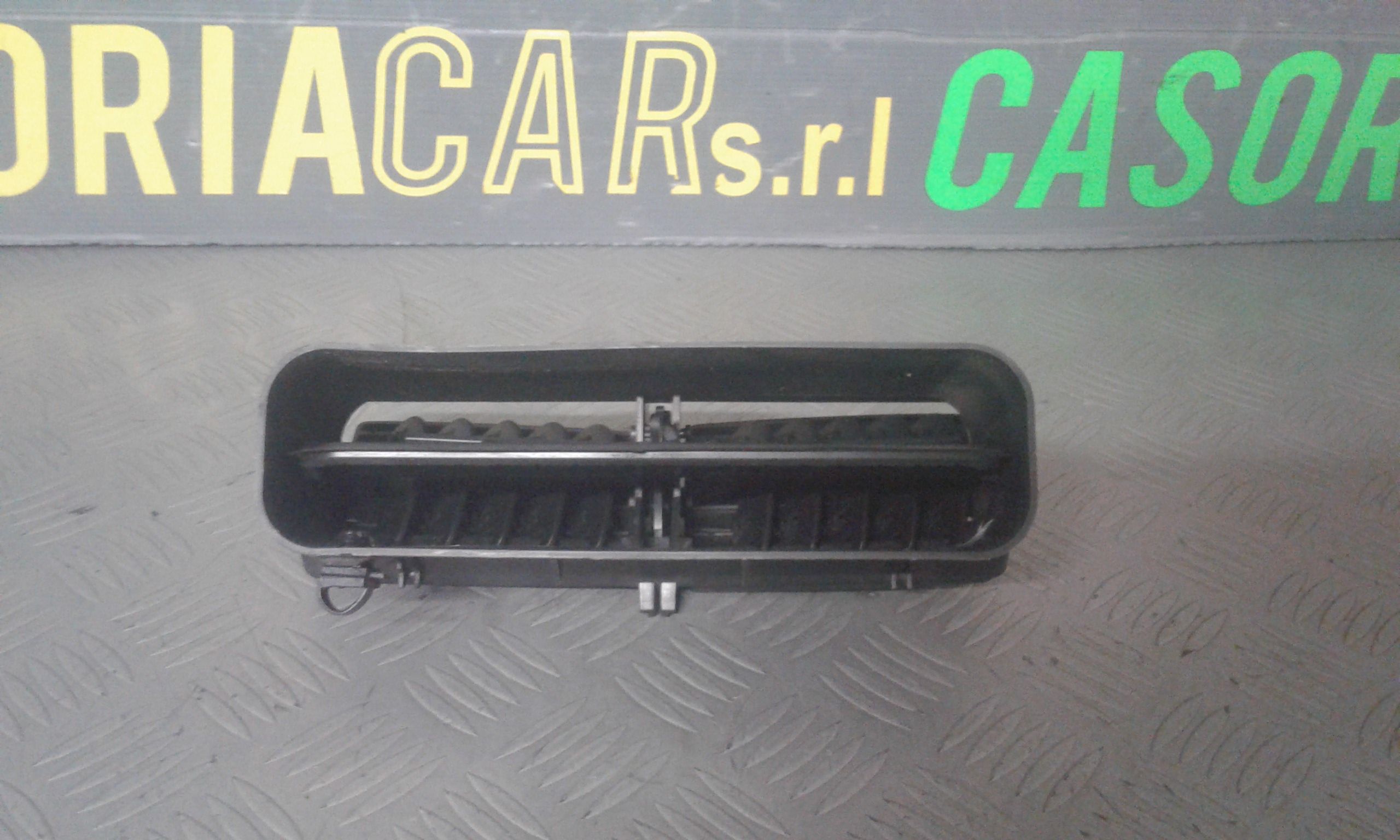 Condotto Aria Bocchette Centr. Sup. Cruscotto Usato