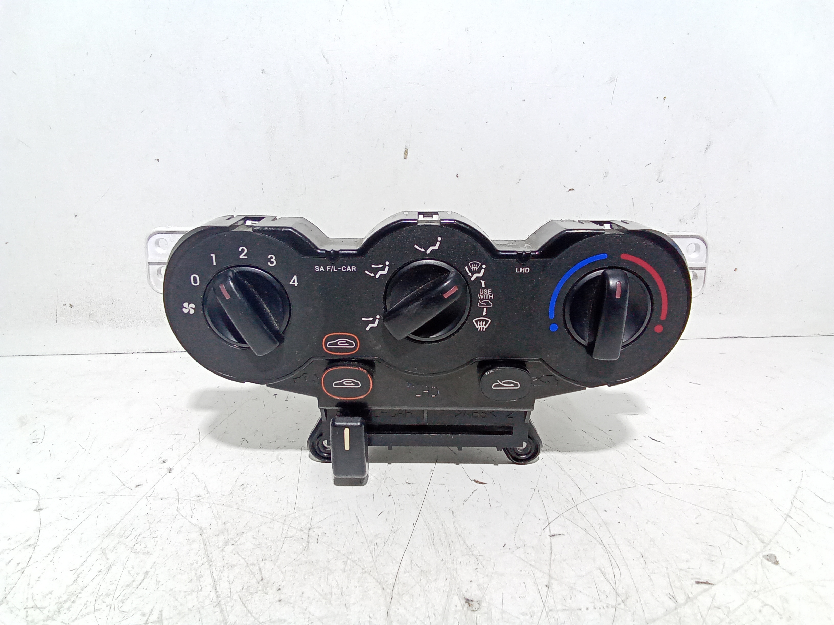 Blocco Comando Climatizzazione 9725007000 Usato