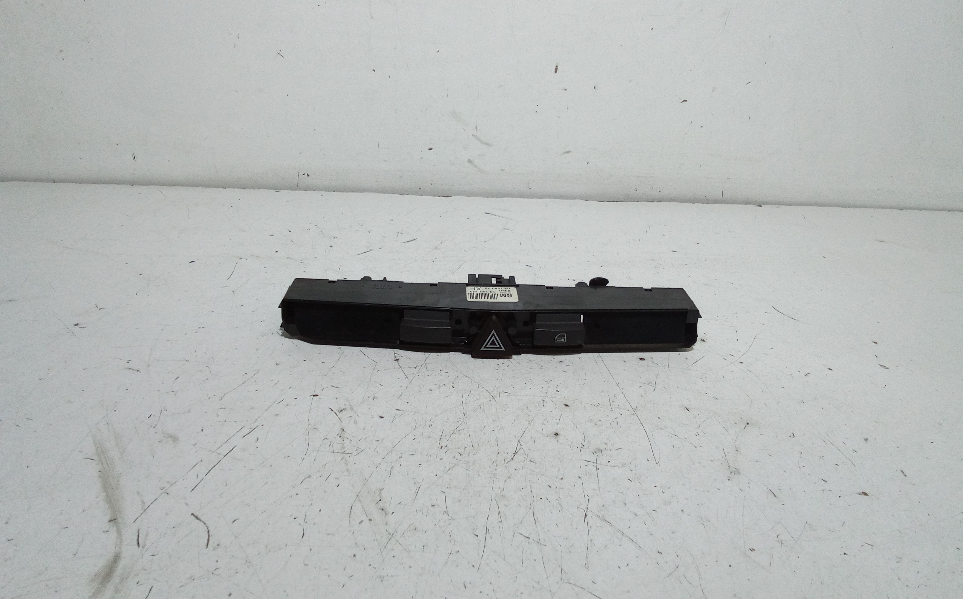 Interruttore Luci Emergenza Usato