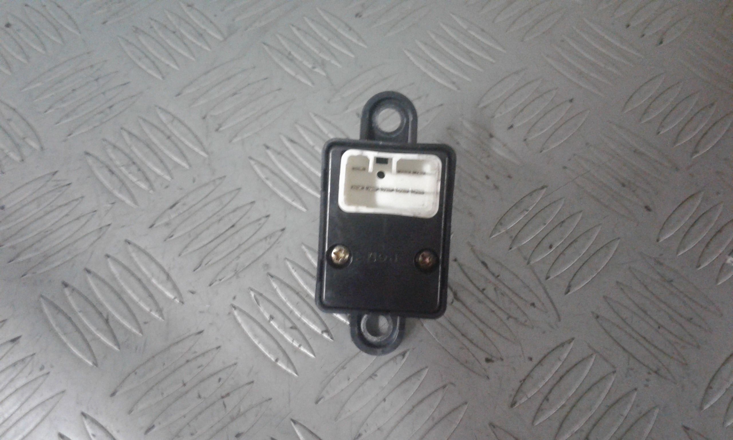 Interruttore Alzacristalli Porta Ant. Destro Usato