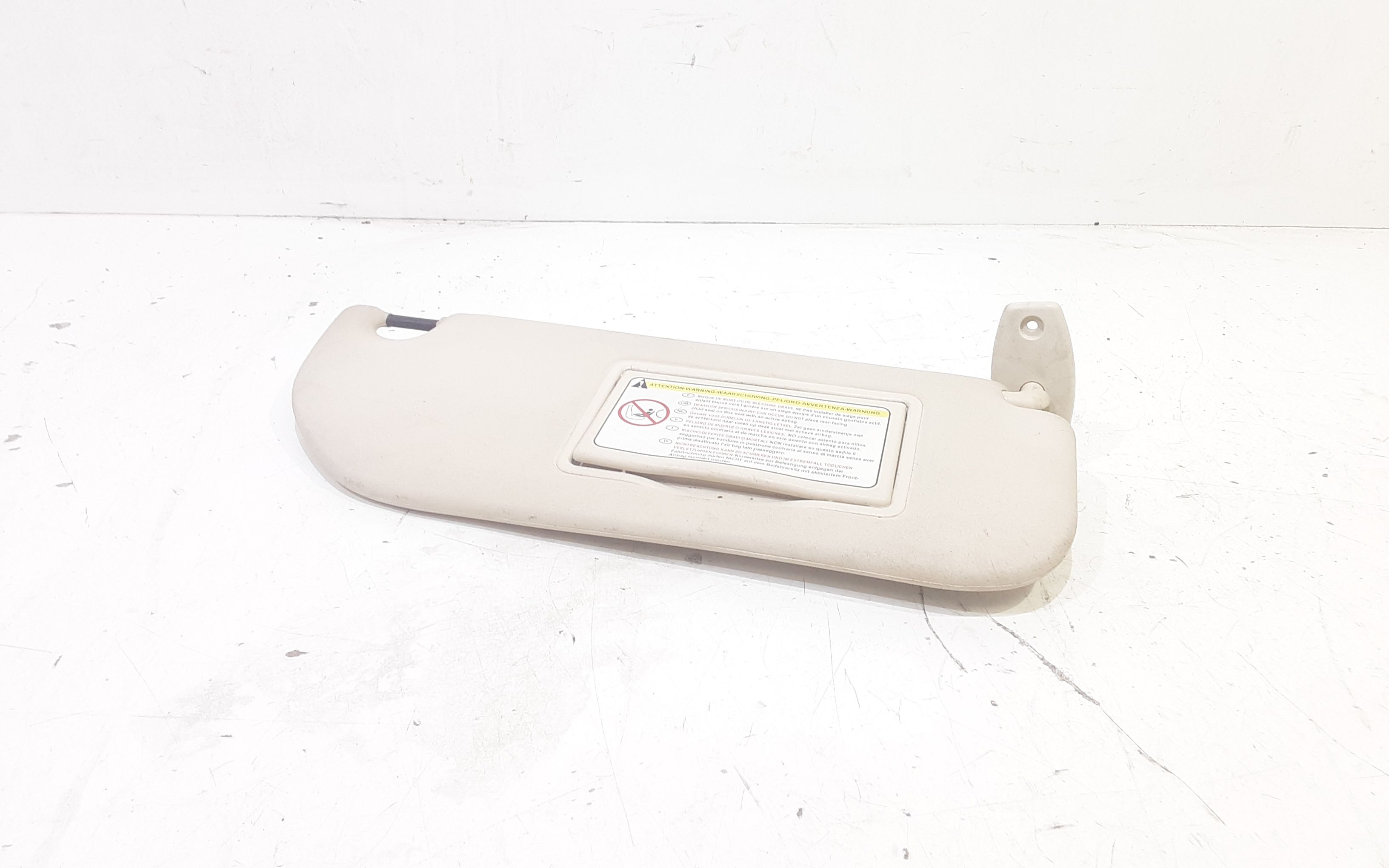 Aletta Parasole Parabrezza Destro Usato