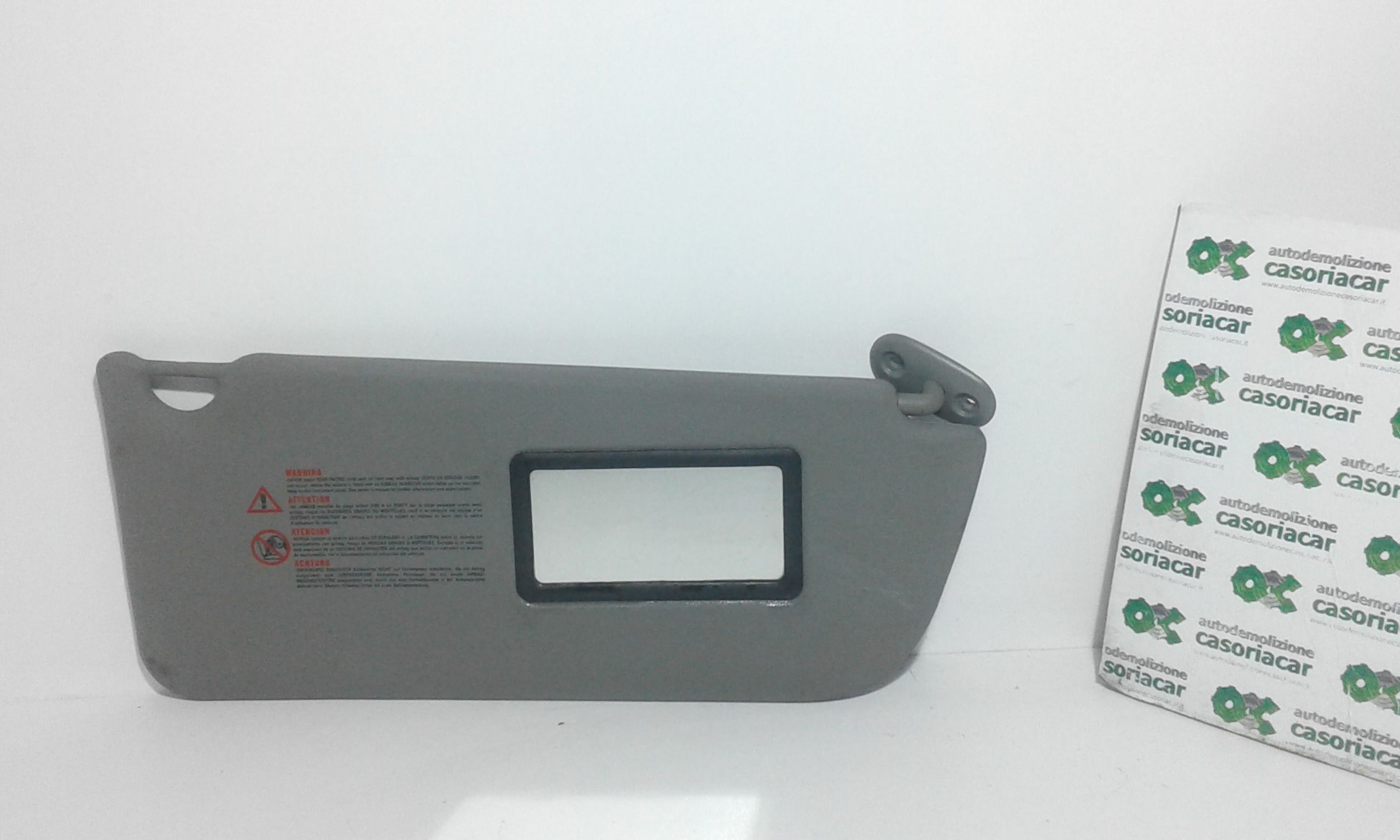 Aletta Parasole Parabrezza Destro 8200272113 Usato