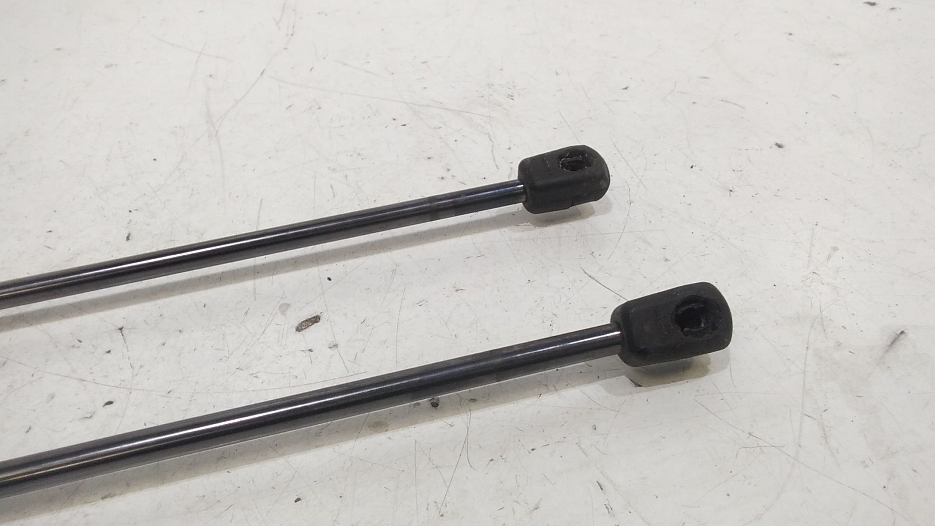 Cerniera Cofano Post. Destro Usato