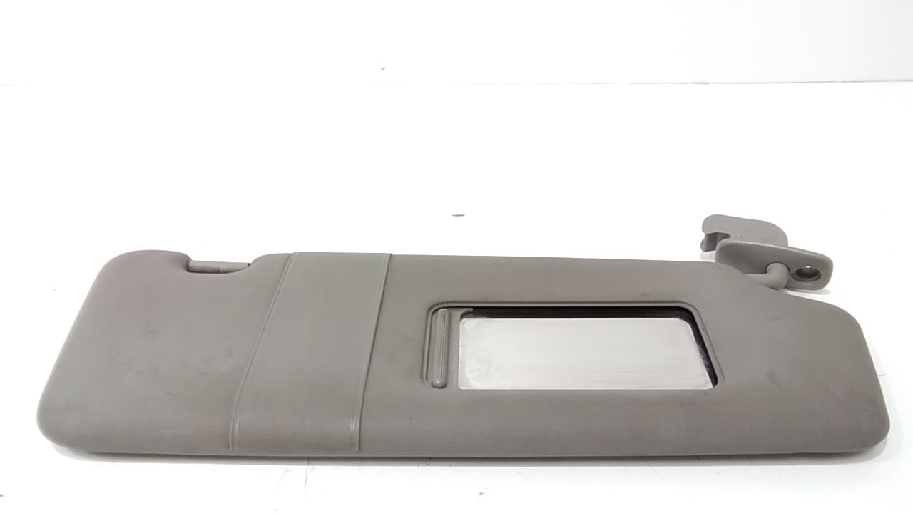 Aletta Parasole Parabrezza Destro 8E0857552H85P Usato