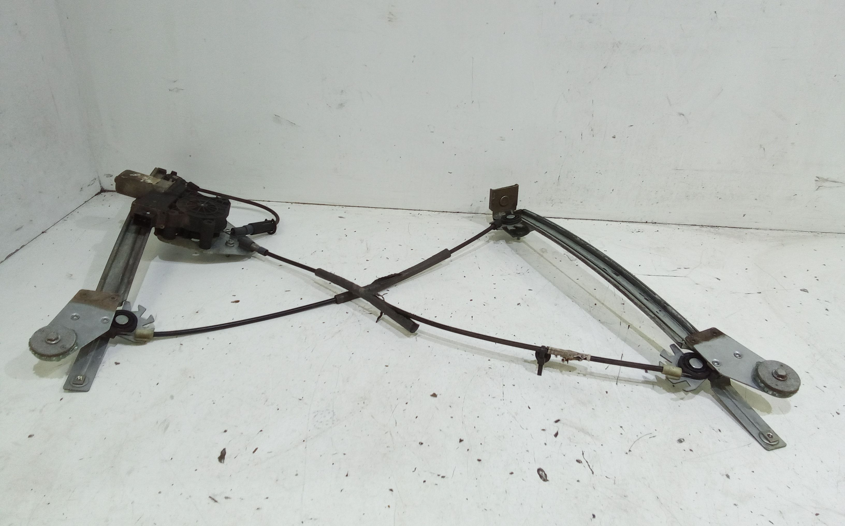 Alzacristallo Porta Ant. Destro Usato