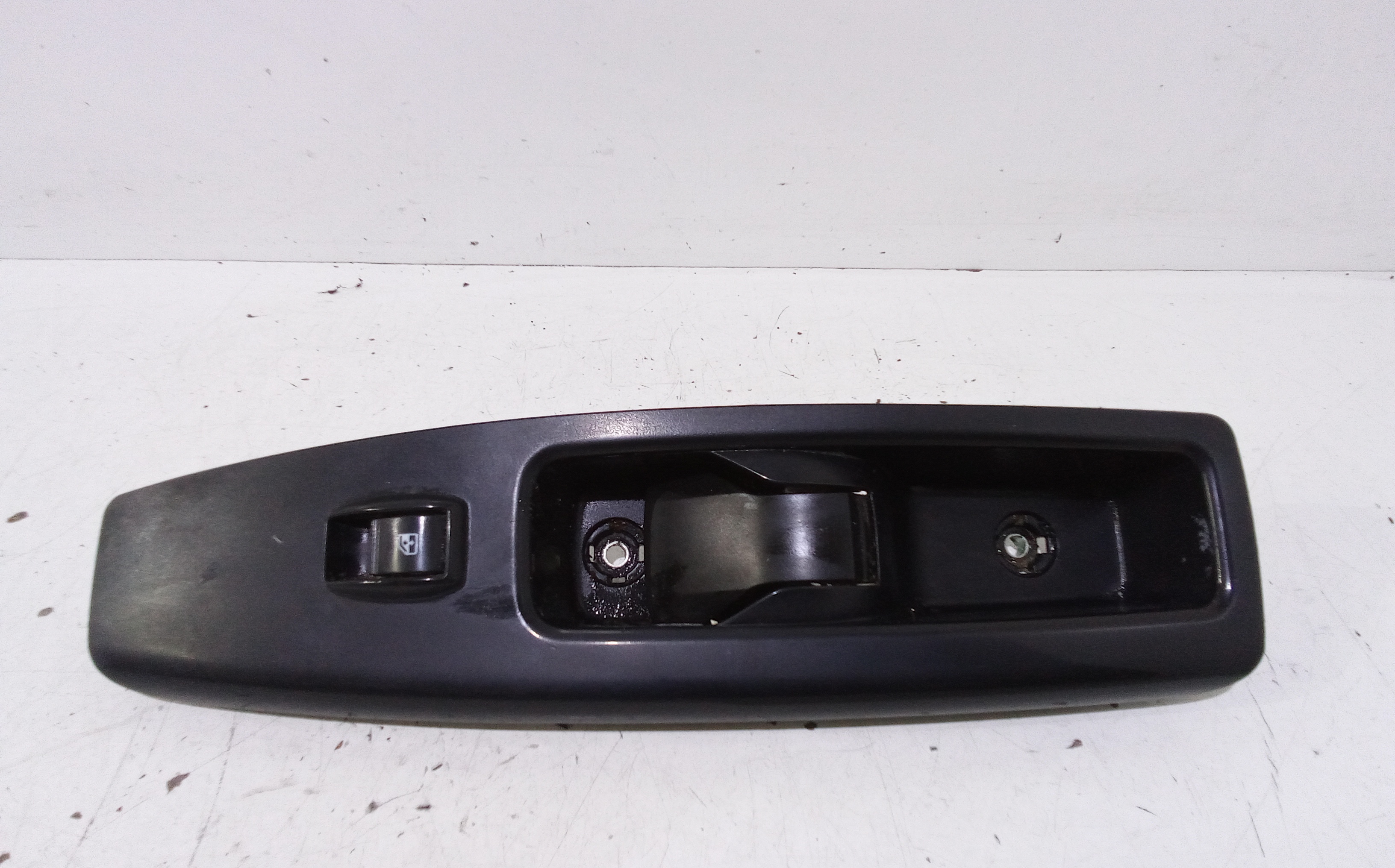 Interruttore Alzacristalli Porta Ant. Destro Usato