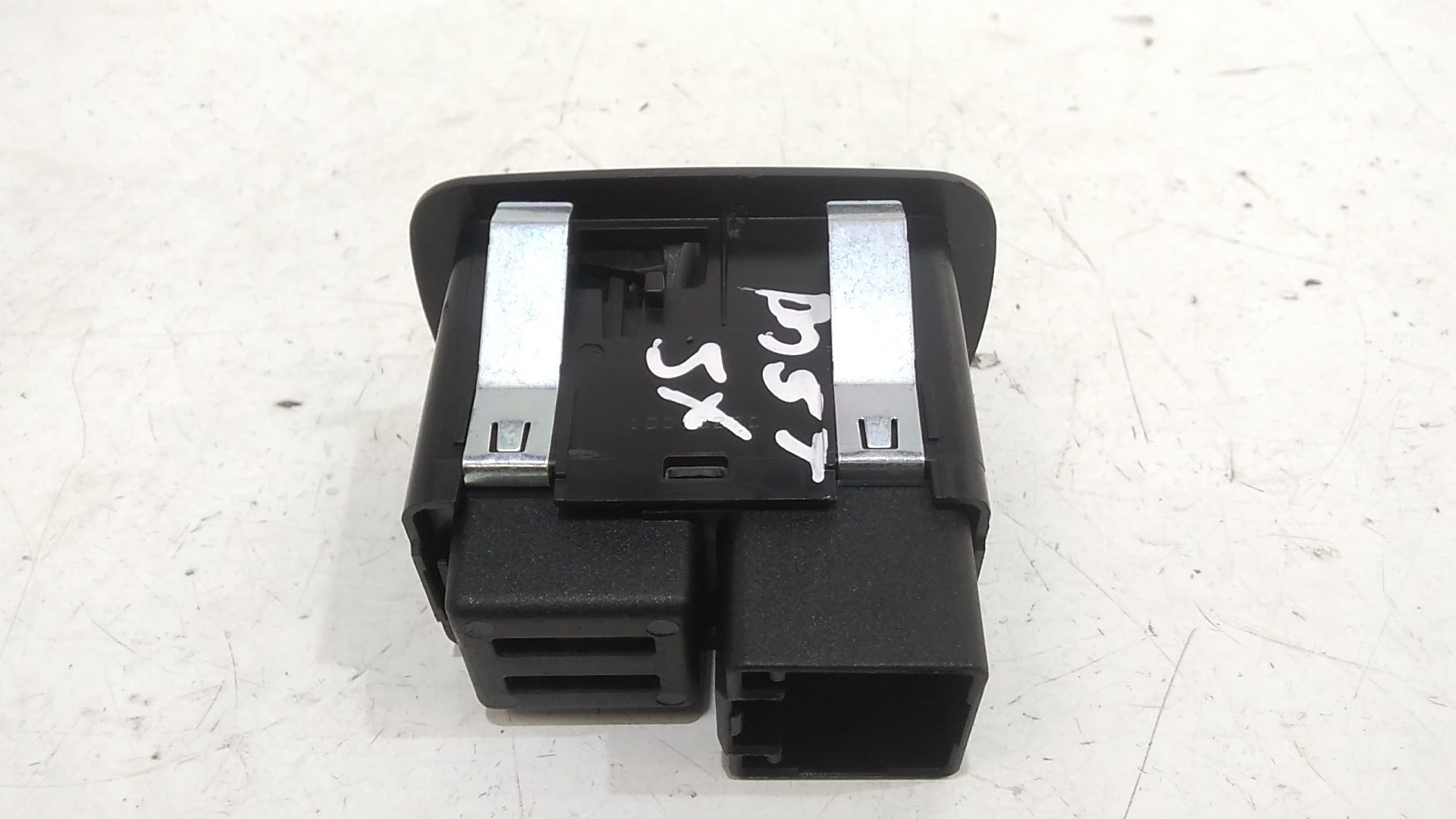 Interruttore Alzacristalli Porta Post. Sinistro K56046555AC Usato