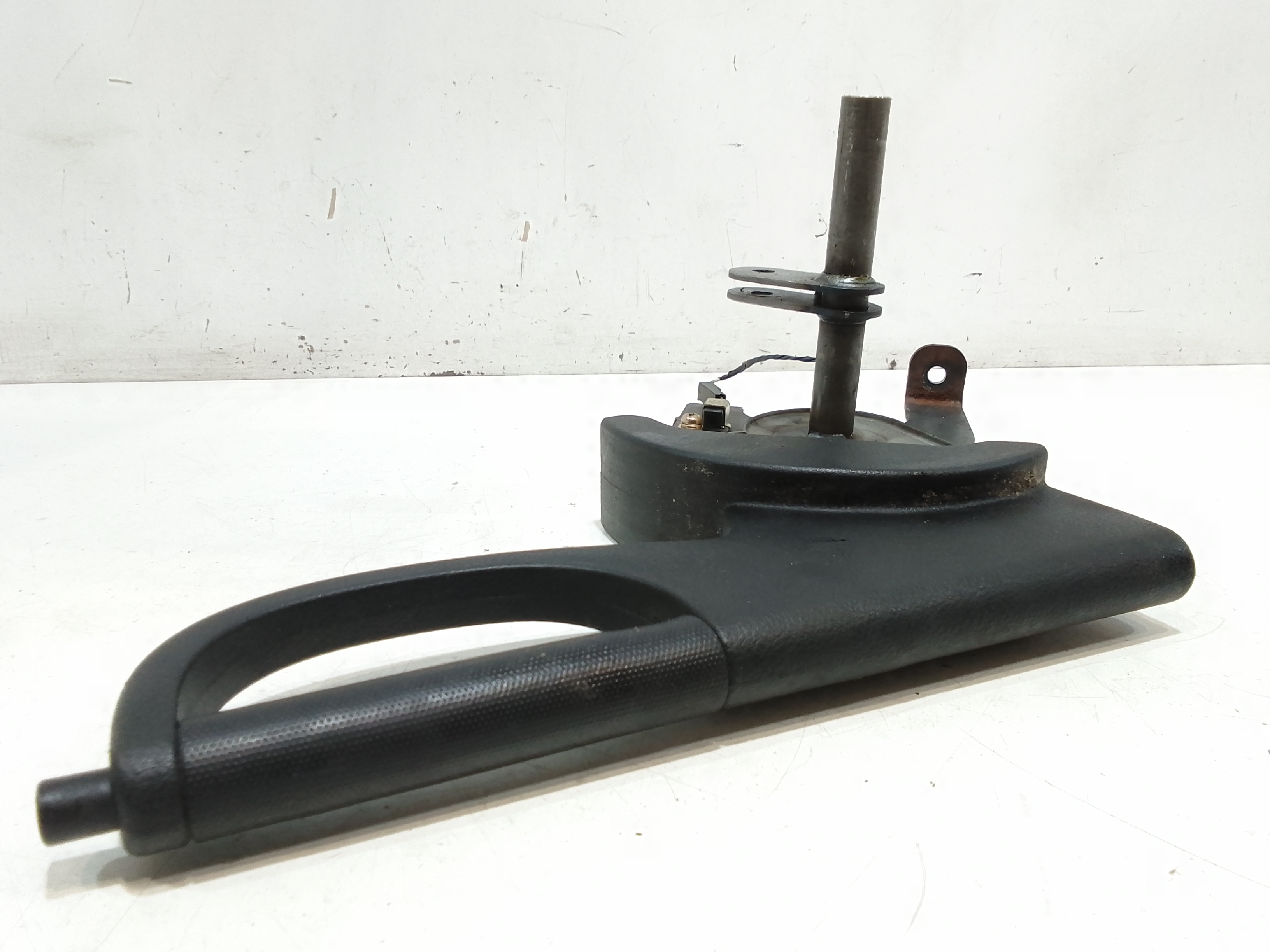 Leva Freno Stazionamento 4910031002LAM Usato