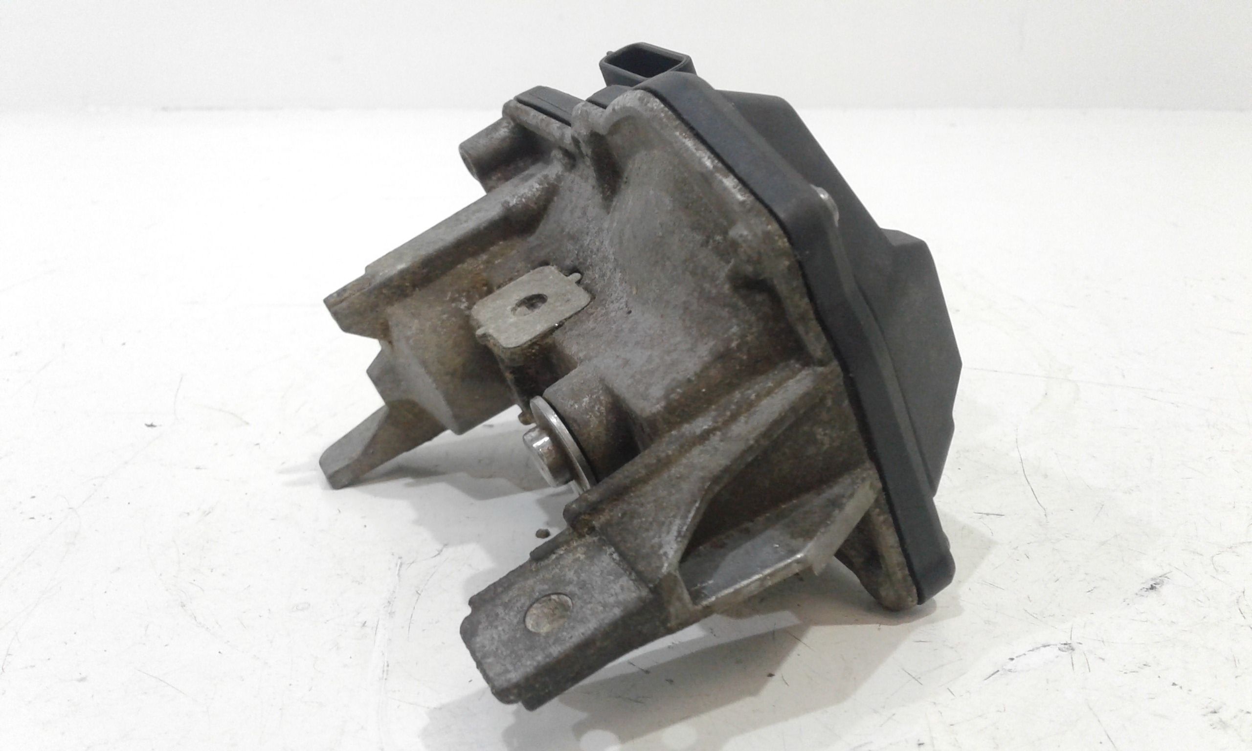 Corpo Farfallato 161204451R Usato