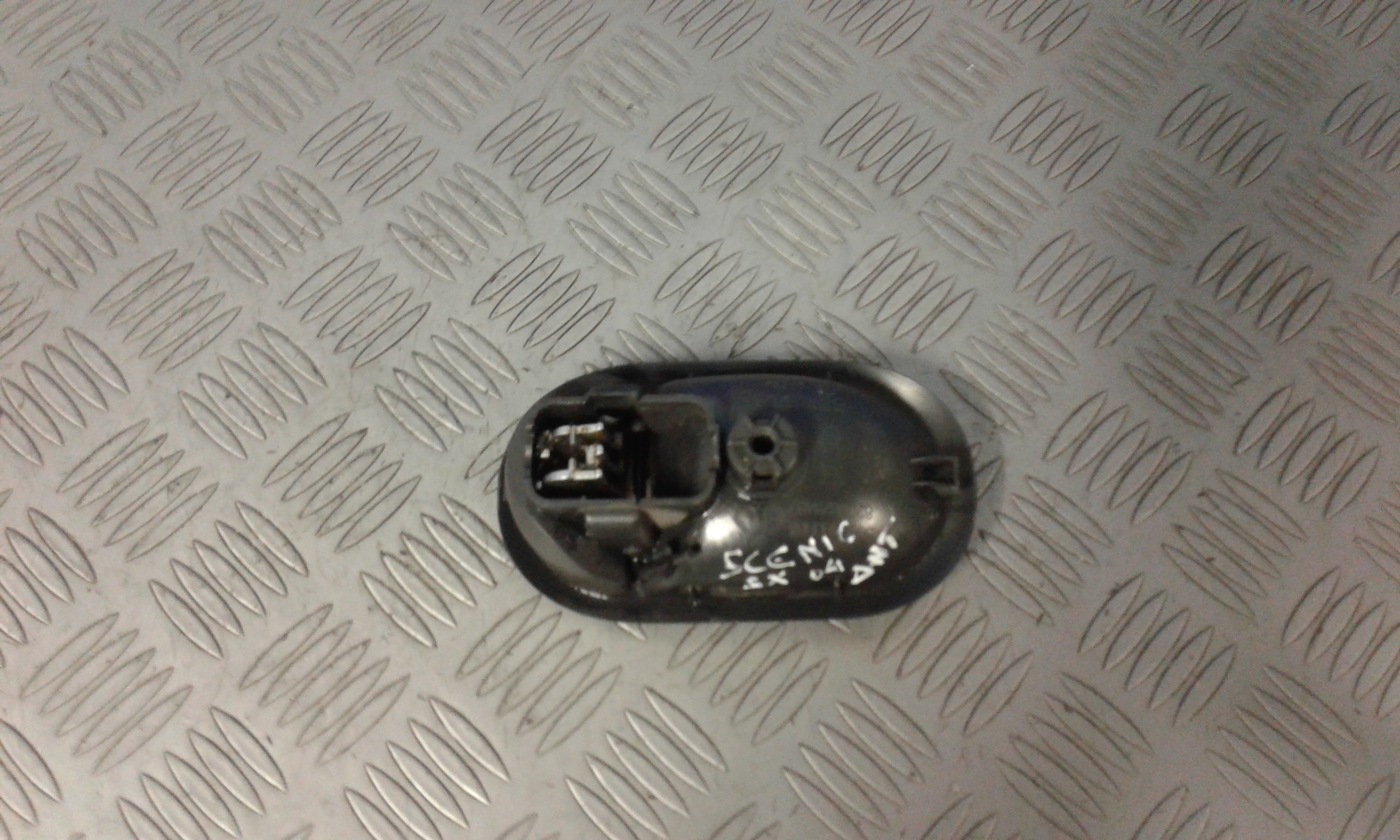 Maniglia Int. Apertura Porta Ant. Sinistro 8200028487 Usato