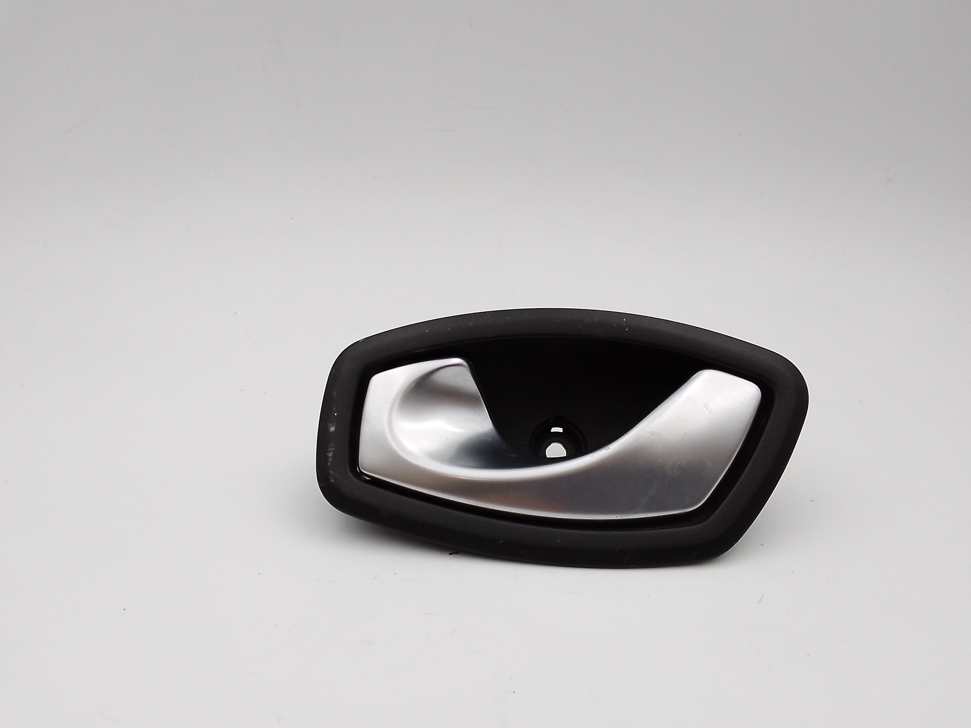 Maniglia Int. Apertura Porta Ant. Destro Usato