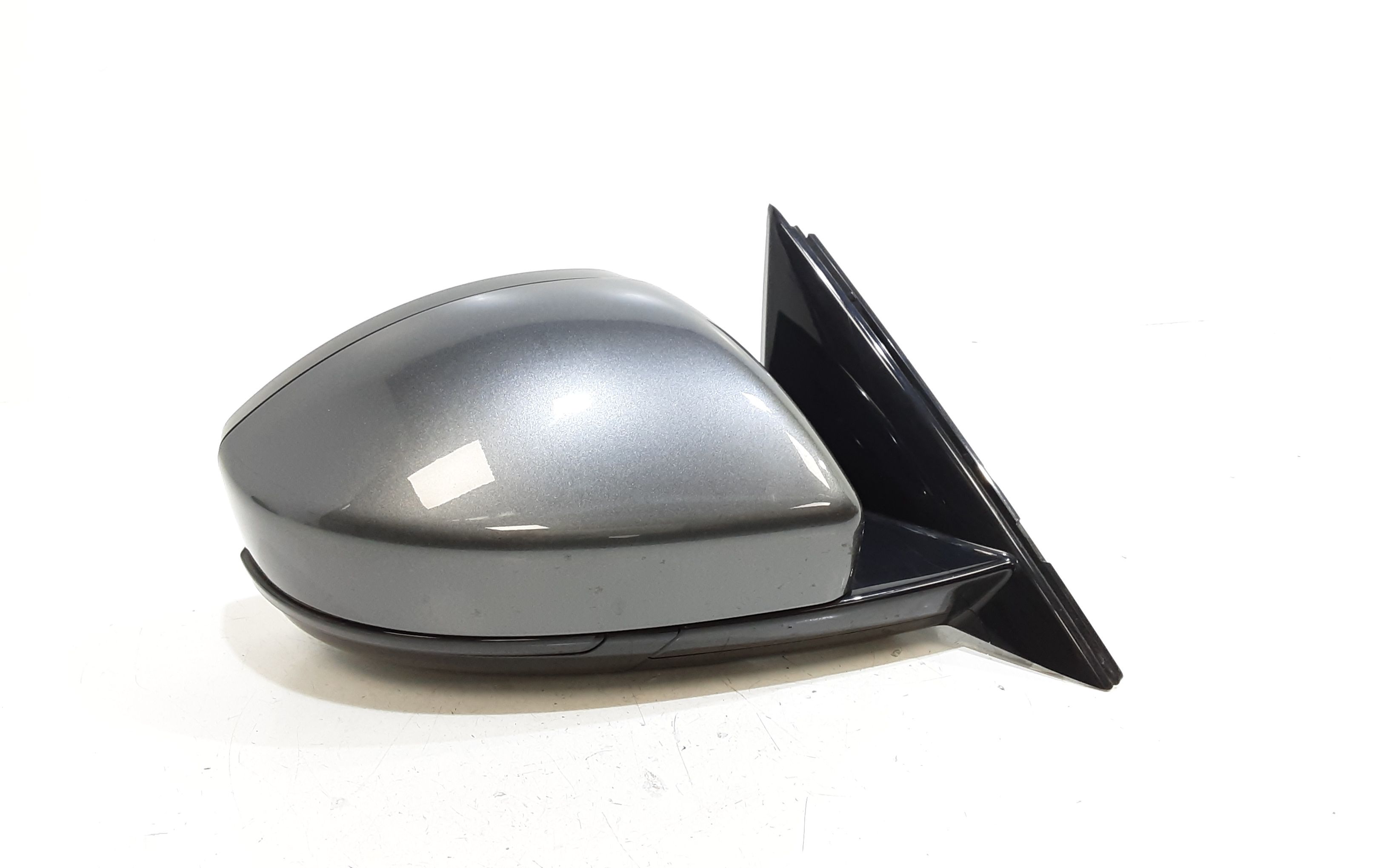 Retrovisore Est. Destro Usato