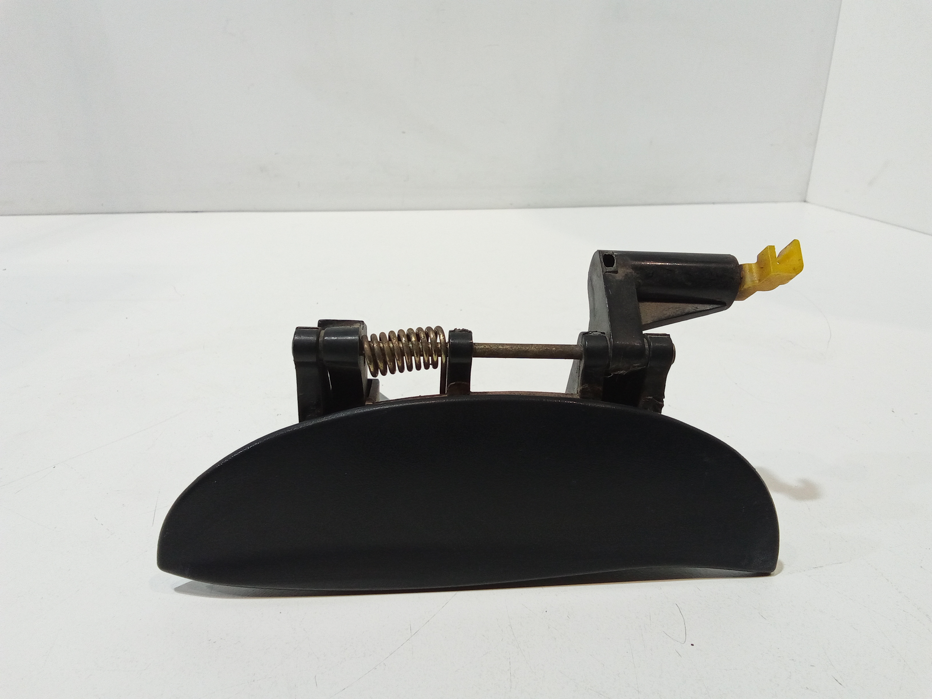 Maniglia Porta Ant. Sinistro 8265002100CA Usato