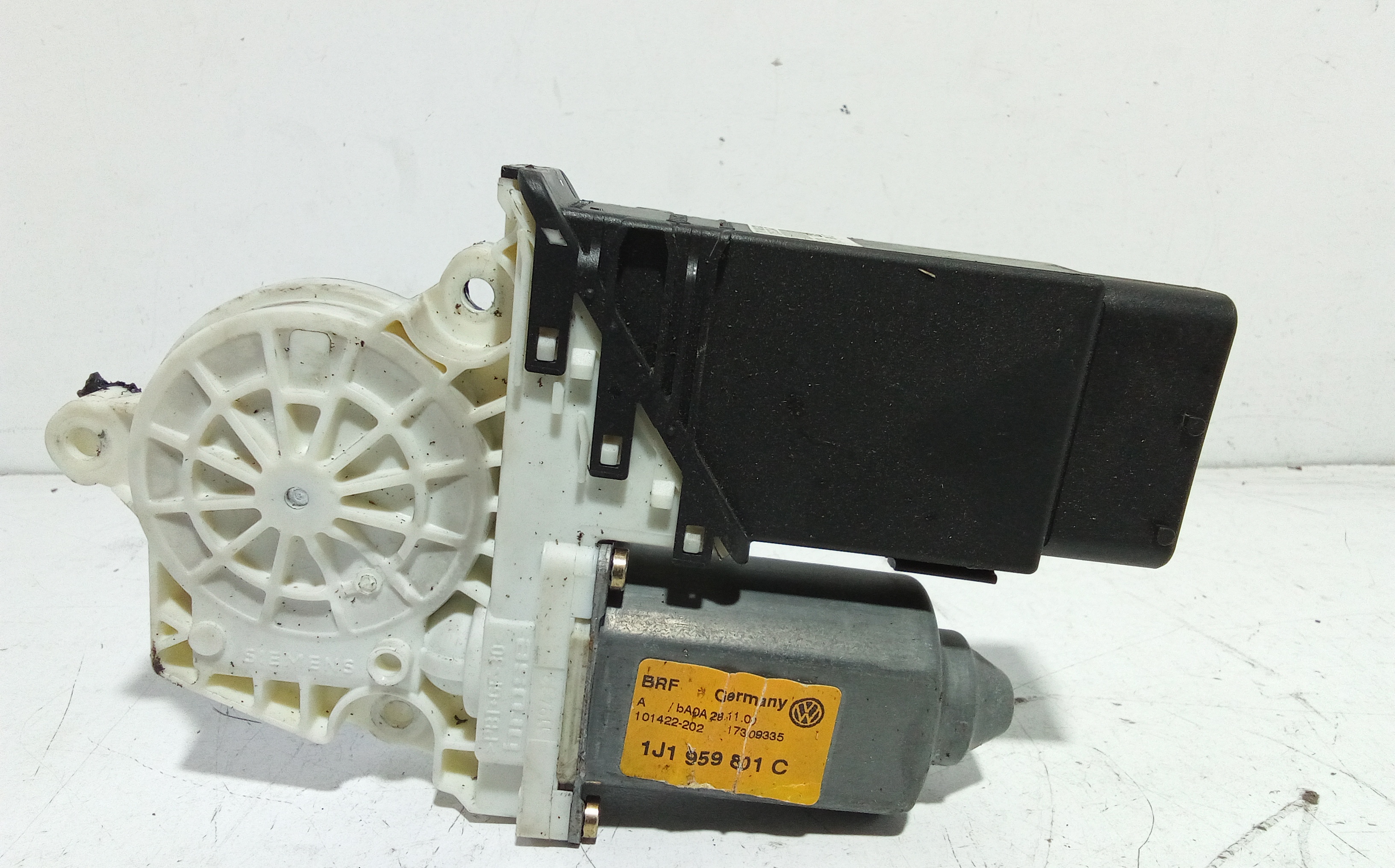 Motorino Alzacristallo Porta Ant. Sinistro 1C0959801B017 Usato