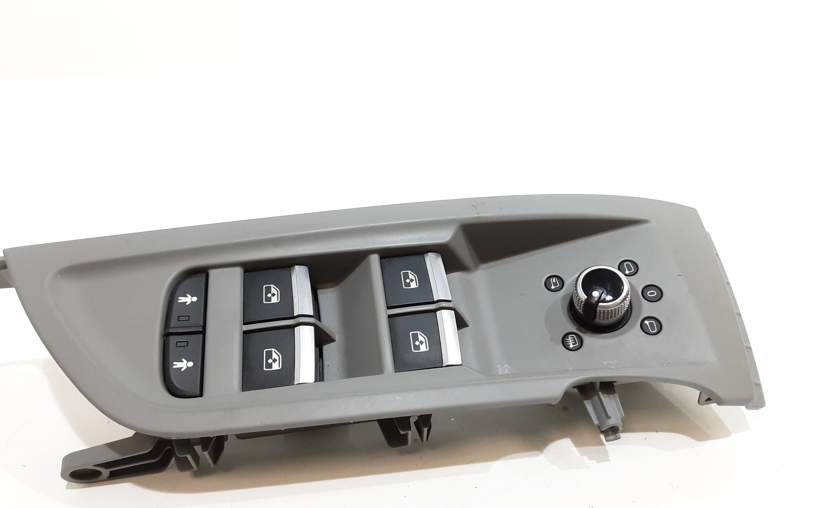 Miniatura 6