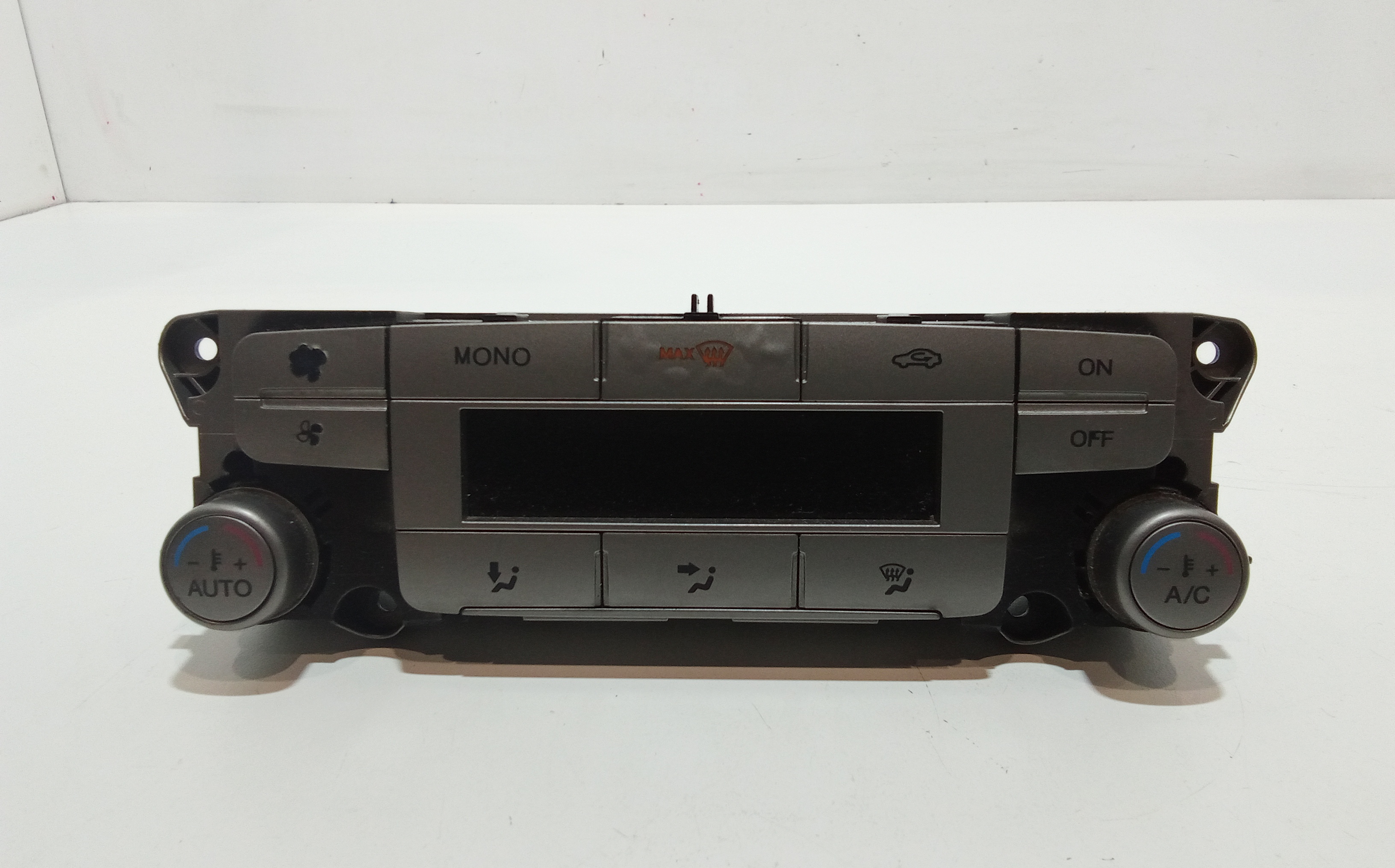 Blocco Comando Climatizzazione 1553765 Usato