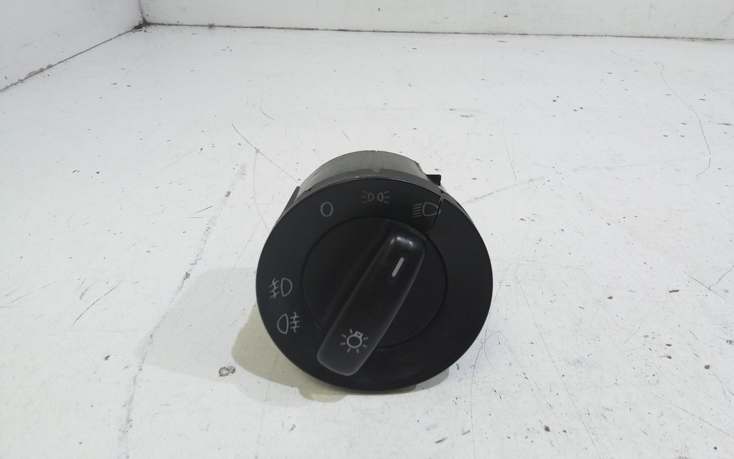 Interruttore Blocco Comando Luci 3C8941431AXSH Usato