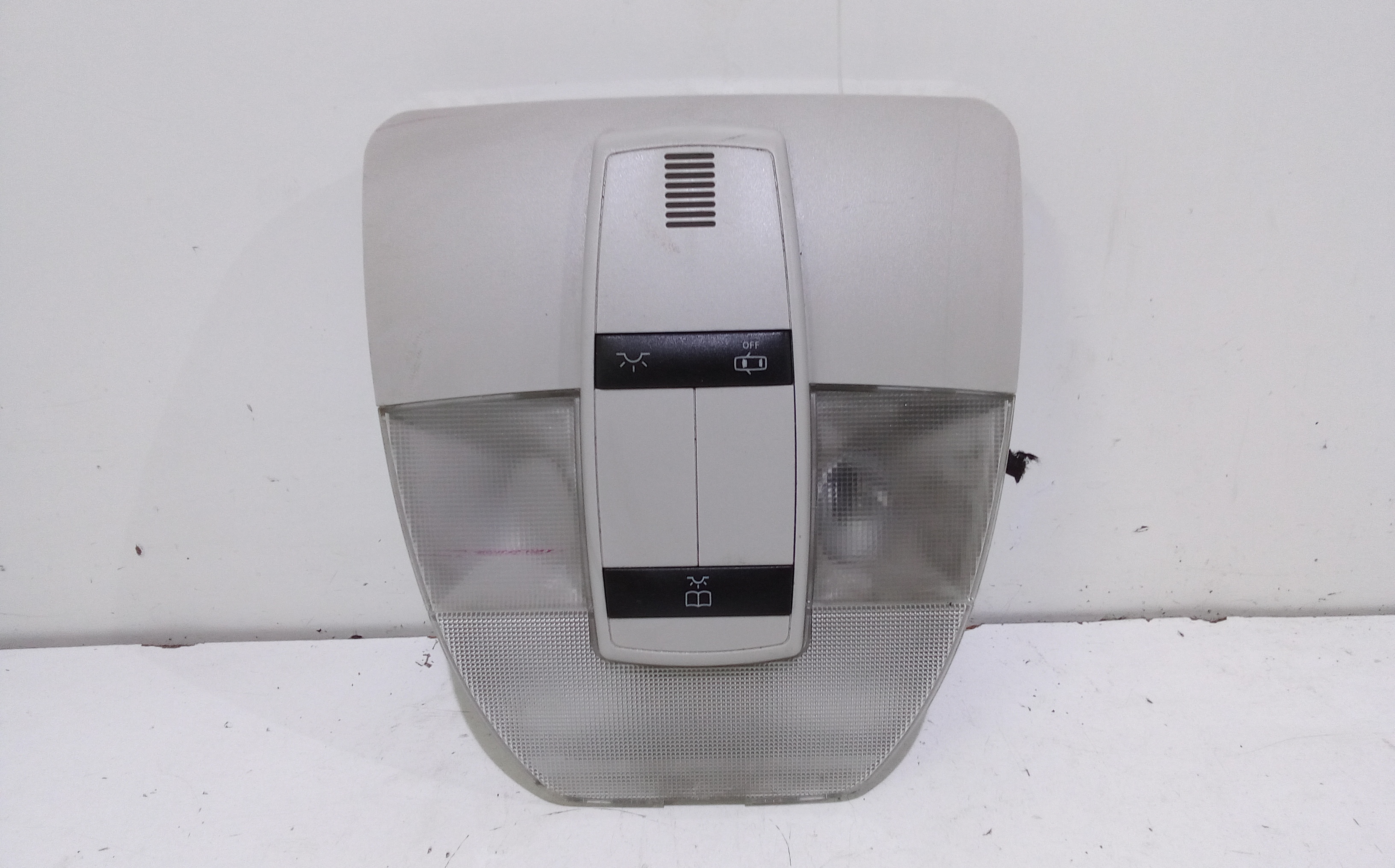 Luce Cortesia Ant. Tetto A16982000017H52 Usato