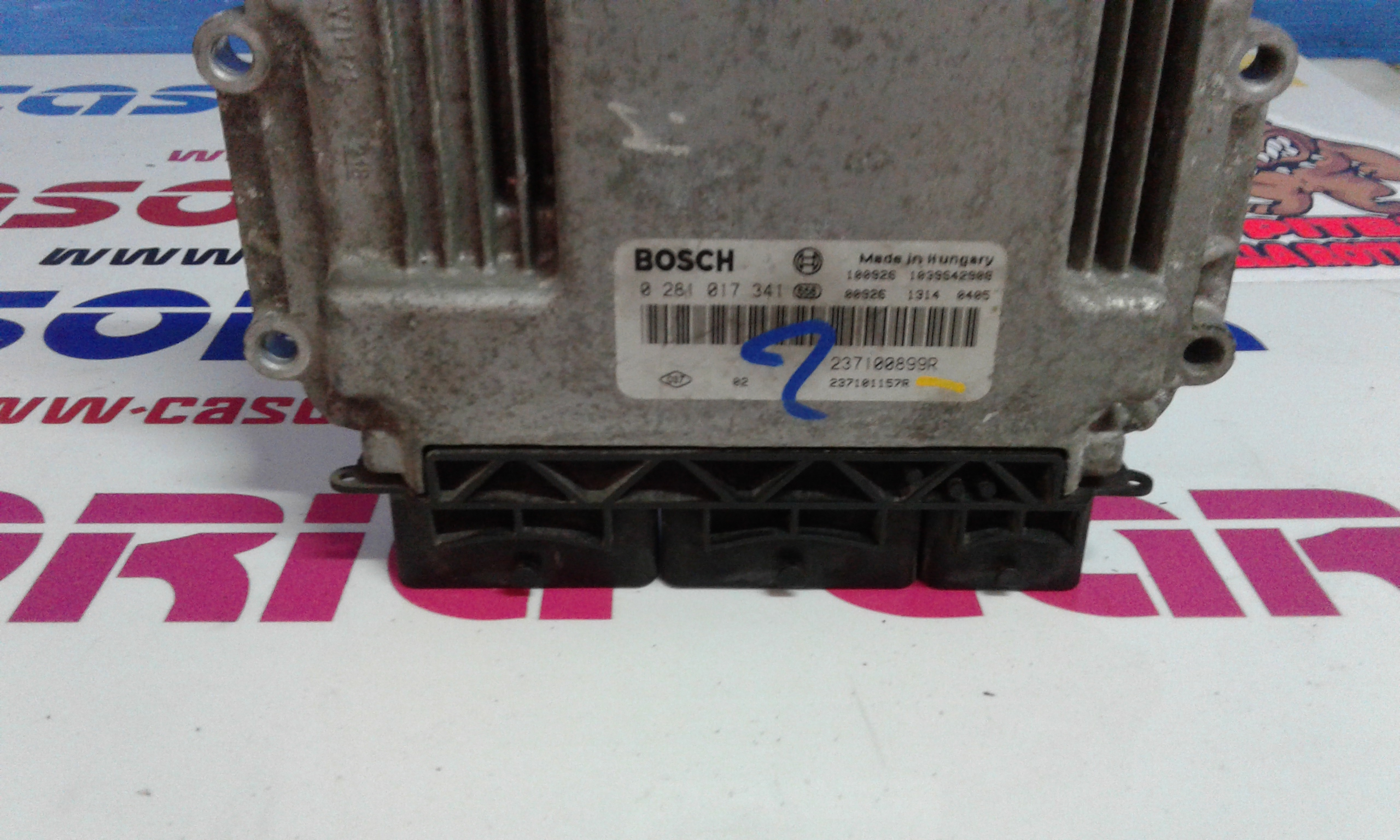 Centralina Iniezione 237G00097R Usato