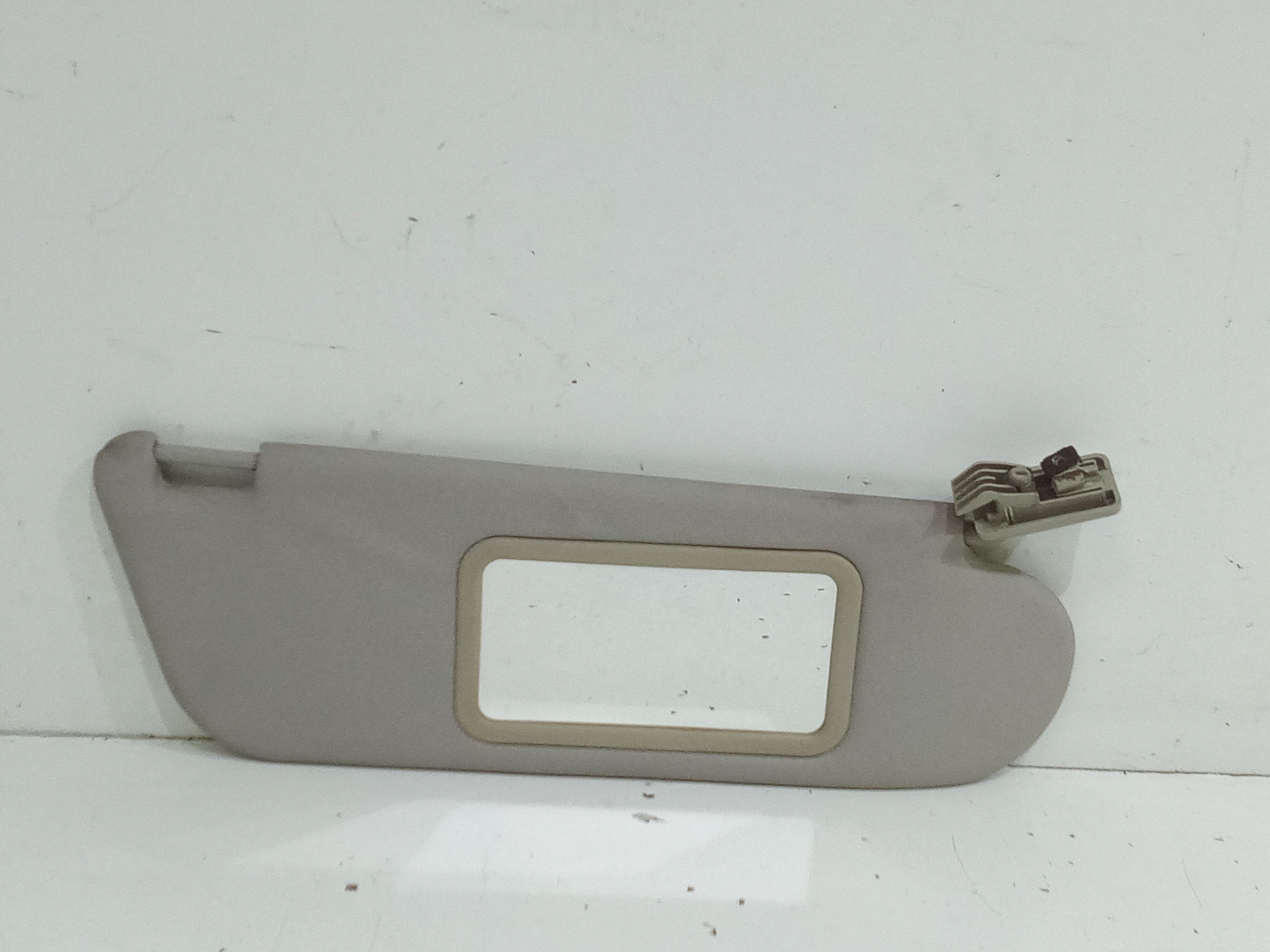 Aletta Parasole Parabrezza Destro 24454160 Usato