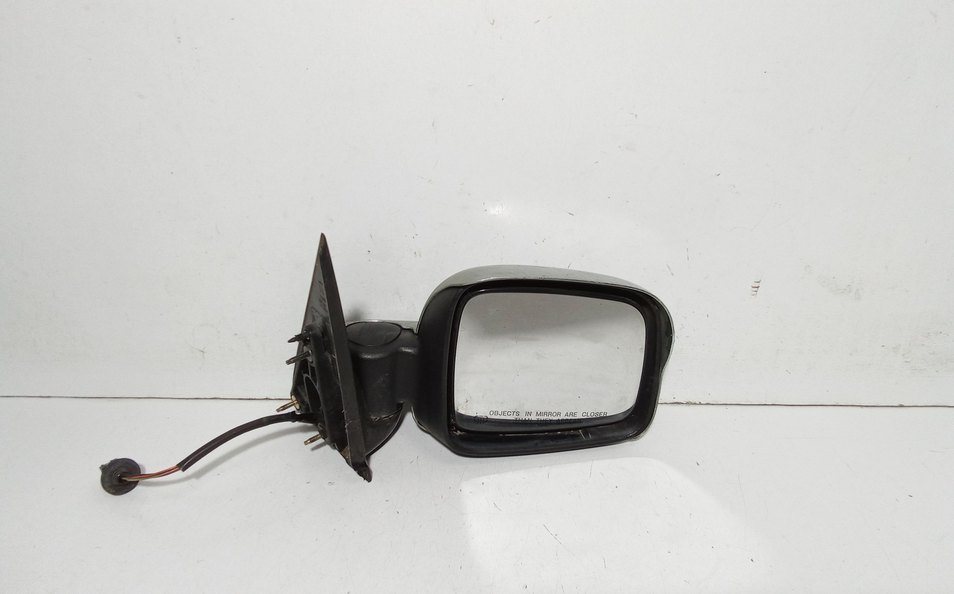 Retrovisore Est. Destro Usato