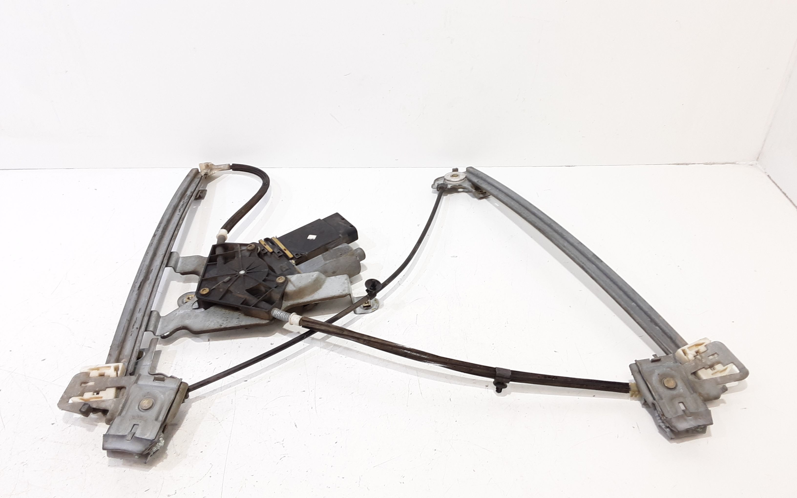 Alzacristallo Porta Ant. Destro 1U0837402C Usato