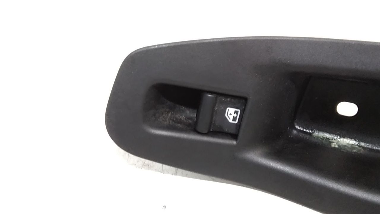 Interruttore Alzacristalli Porta Post. Destro 735603927 Usato