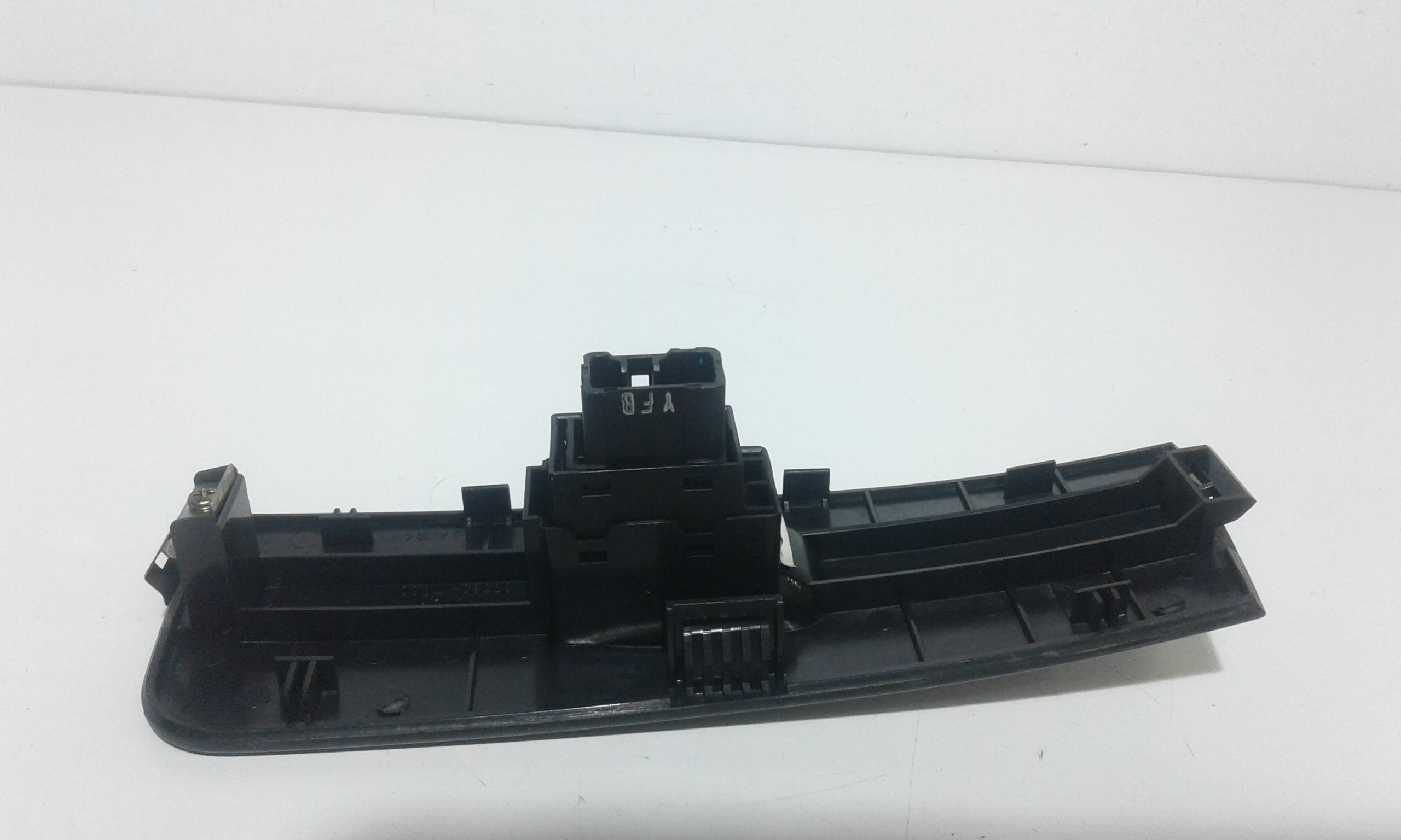 Interruttore Alzacristalli Porta Ant. Destro Usato