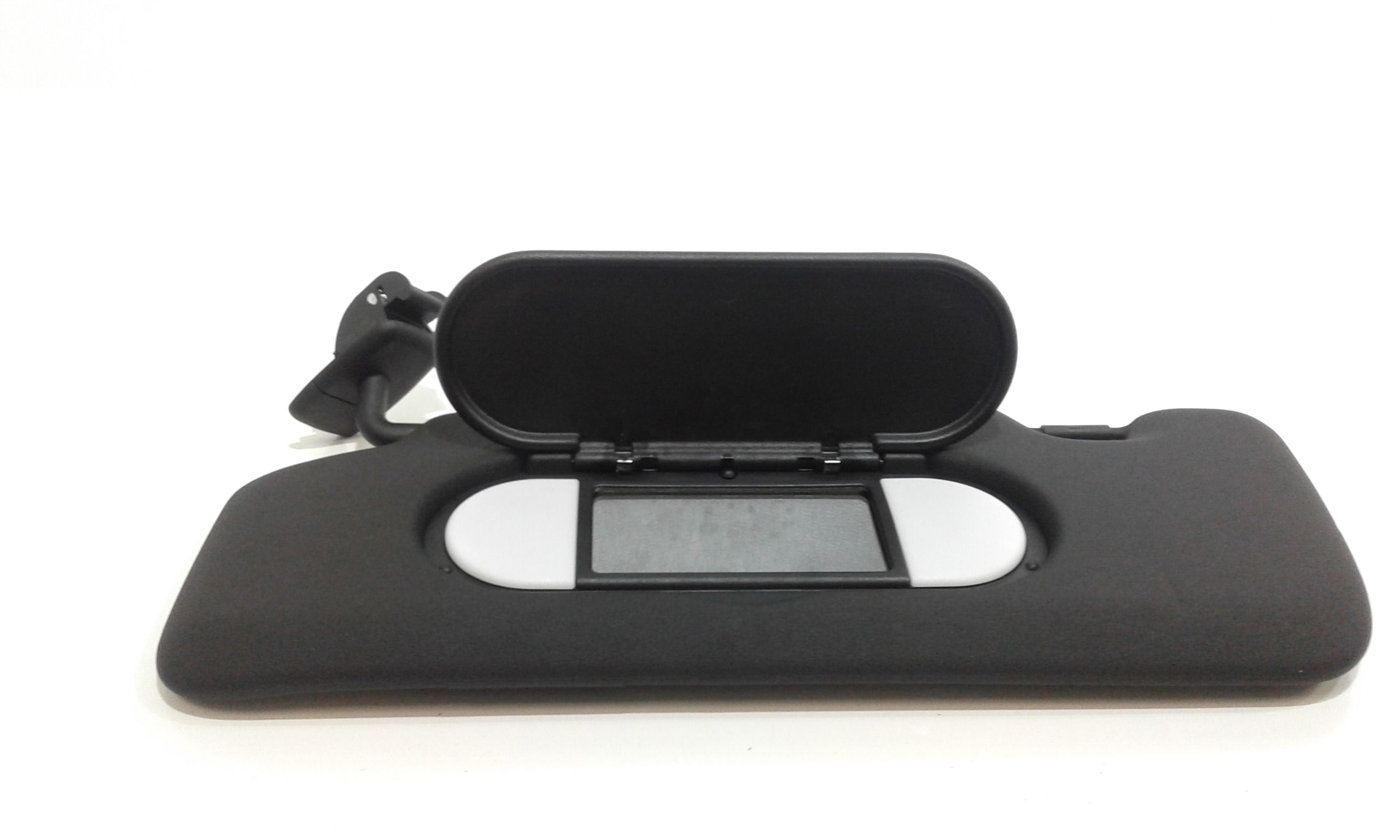 Aletta Parasole Parabrezza Sinistro 51167389275 Usato