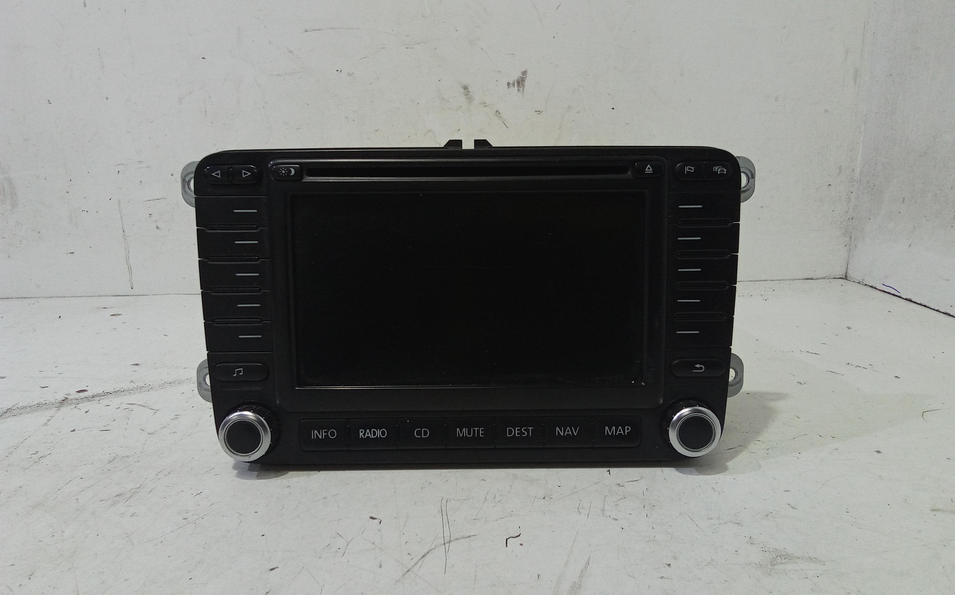 Radio C/sistema Di Navigatore Satellitare Usato