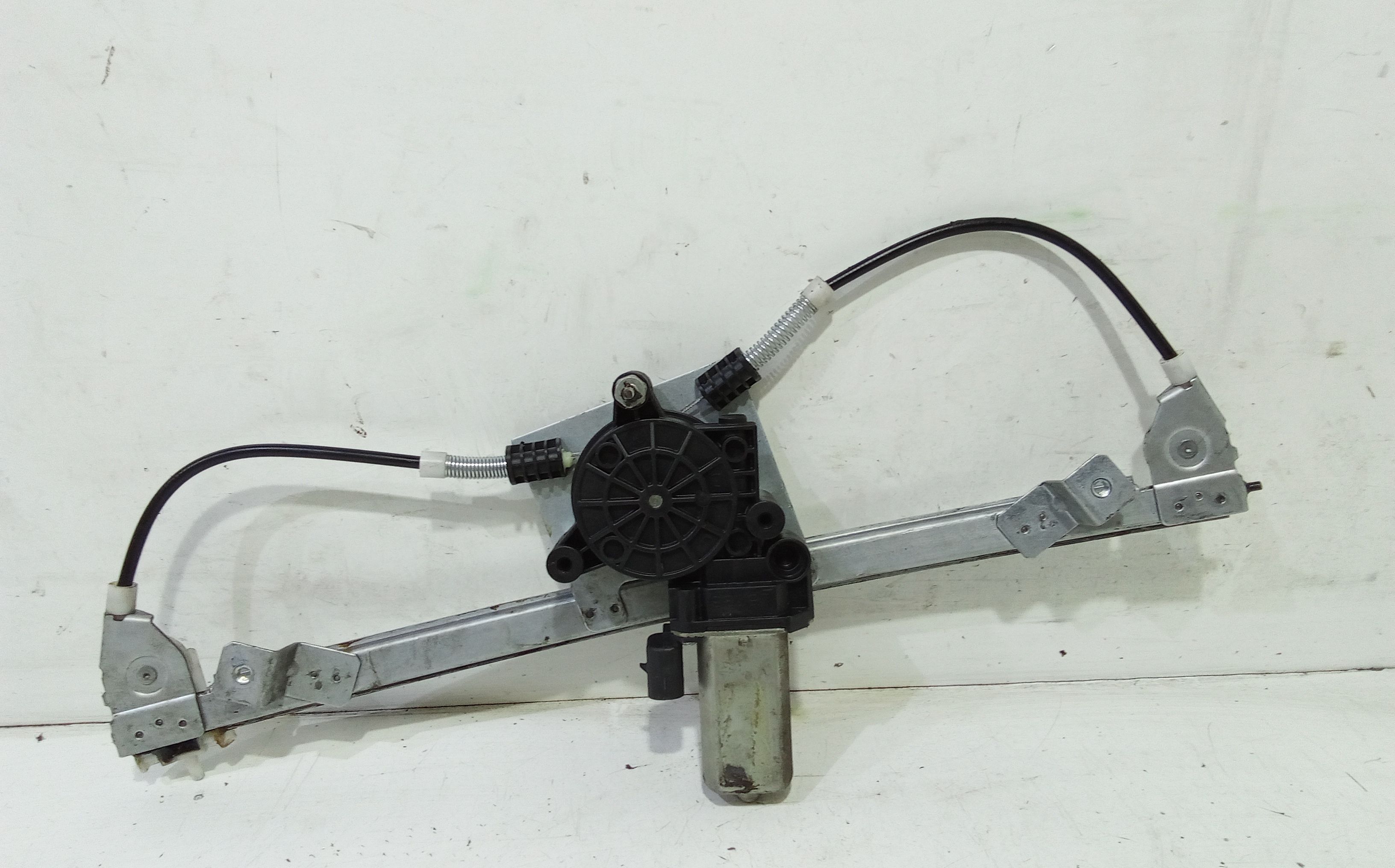 Alzacristallo Porta Ant. Destro Usato